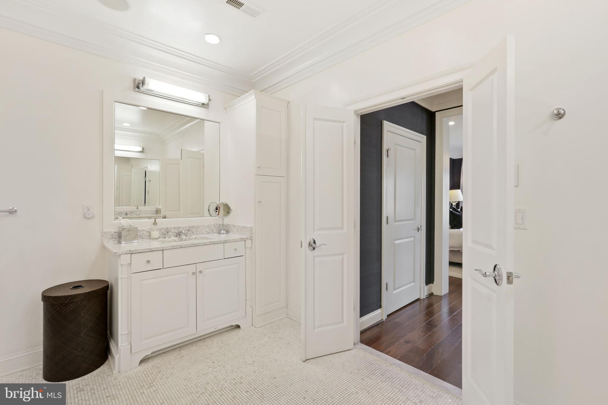 SYMPHONY PARK - Residential