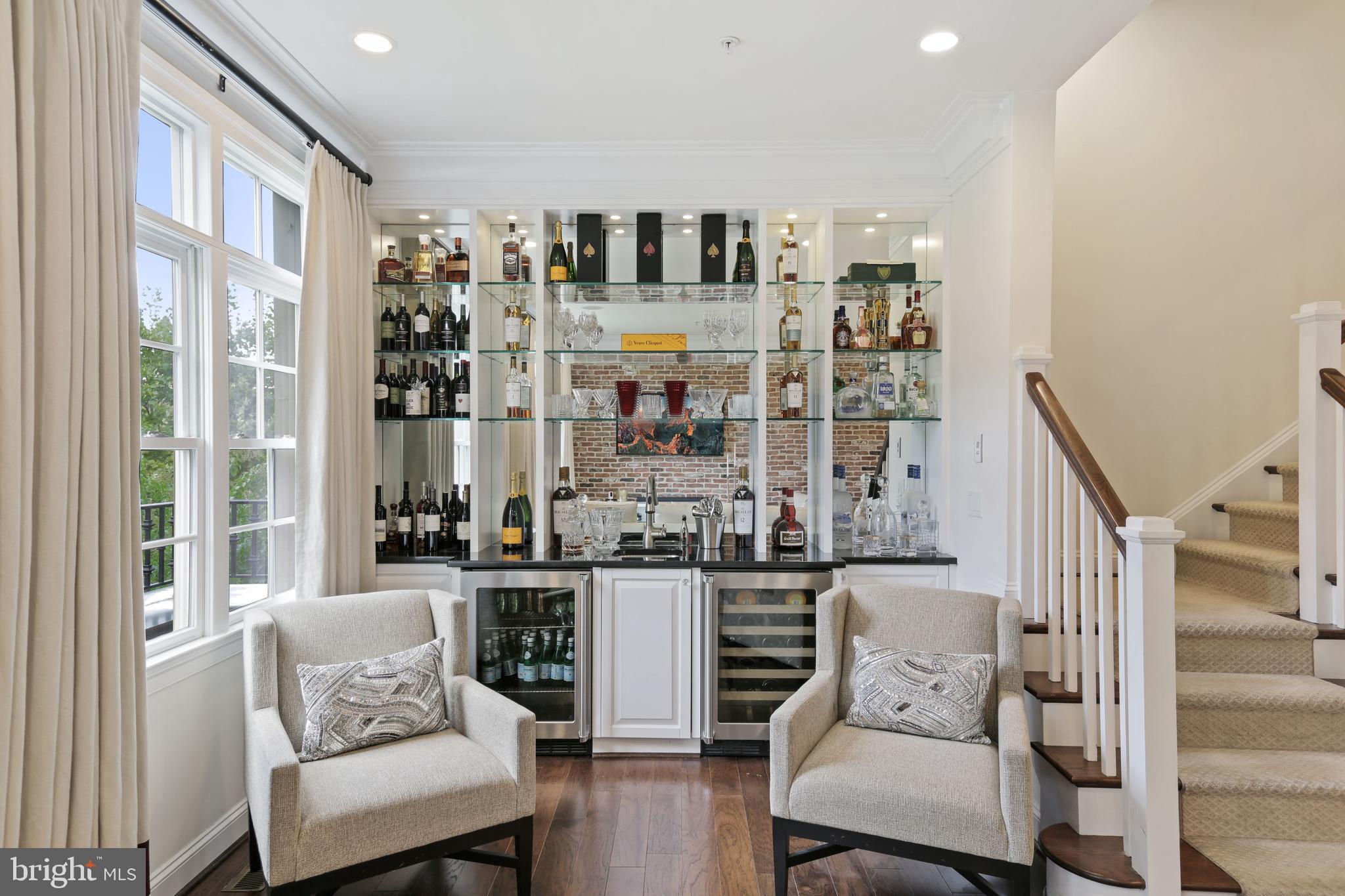 SYMPHONY PARK - Residential