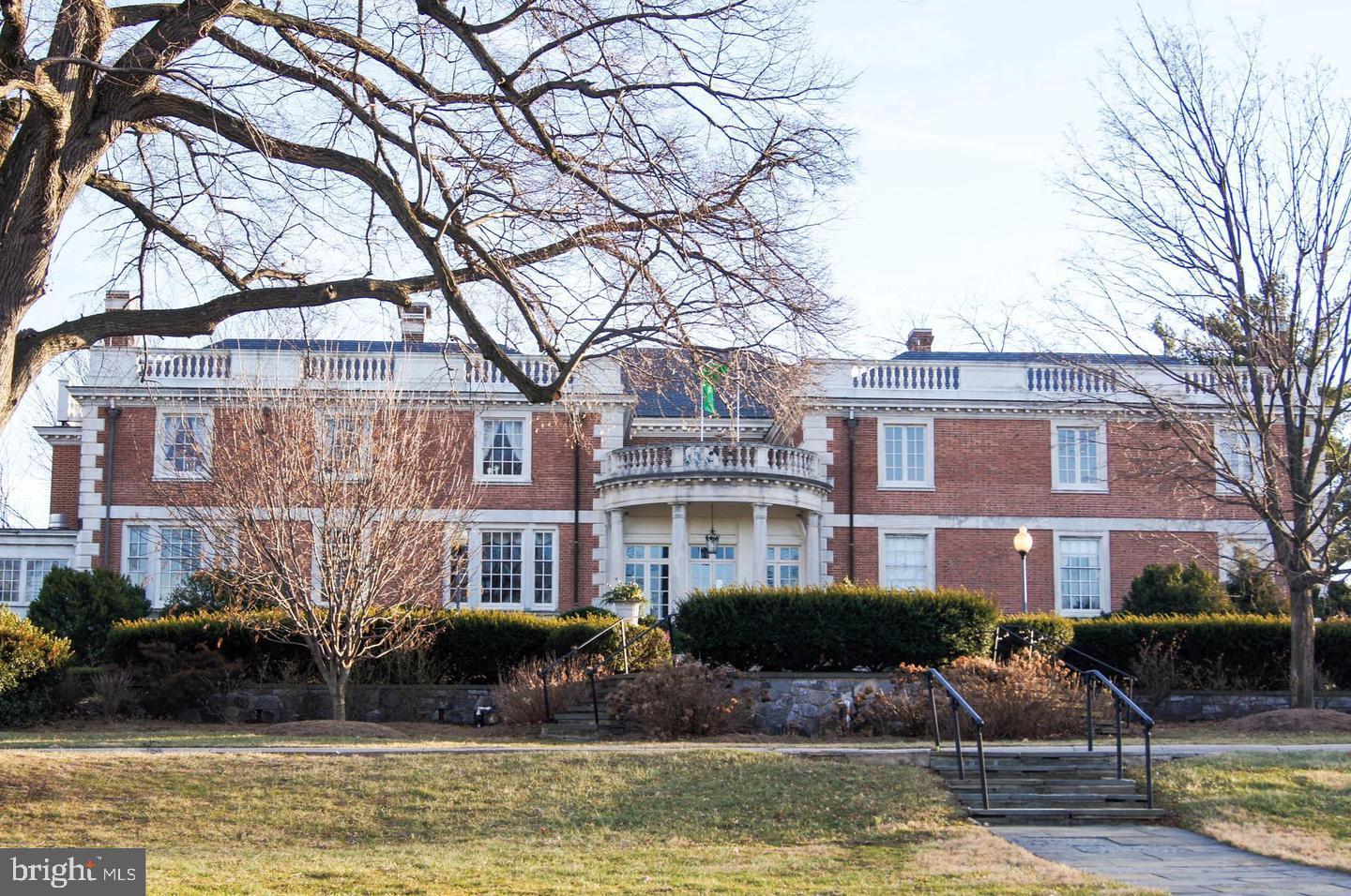 SYMPHONY PARK - Residential