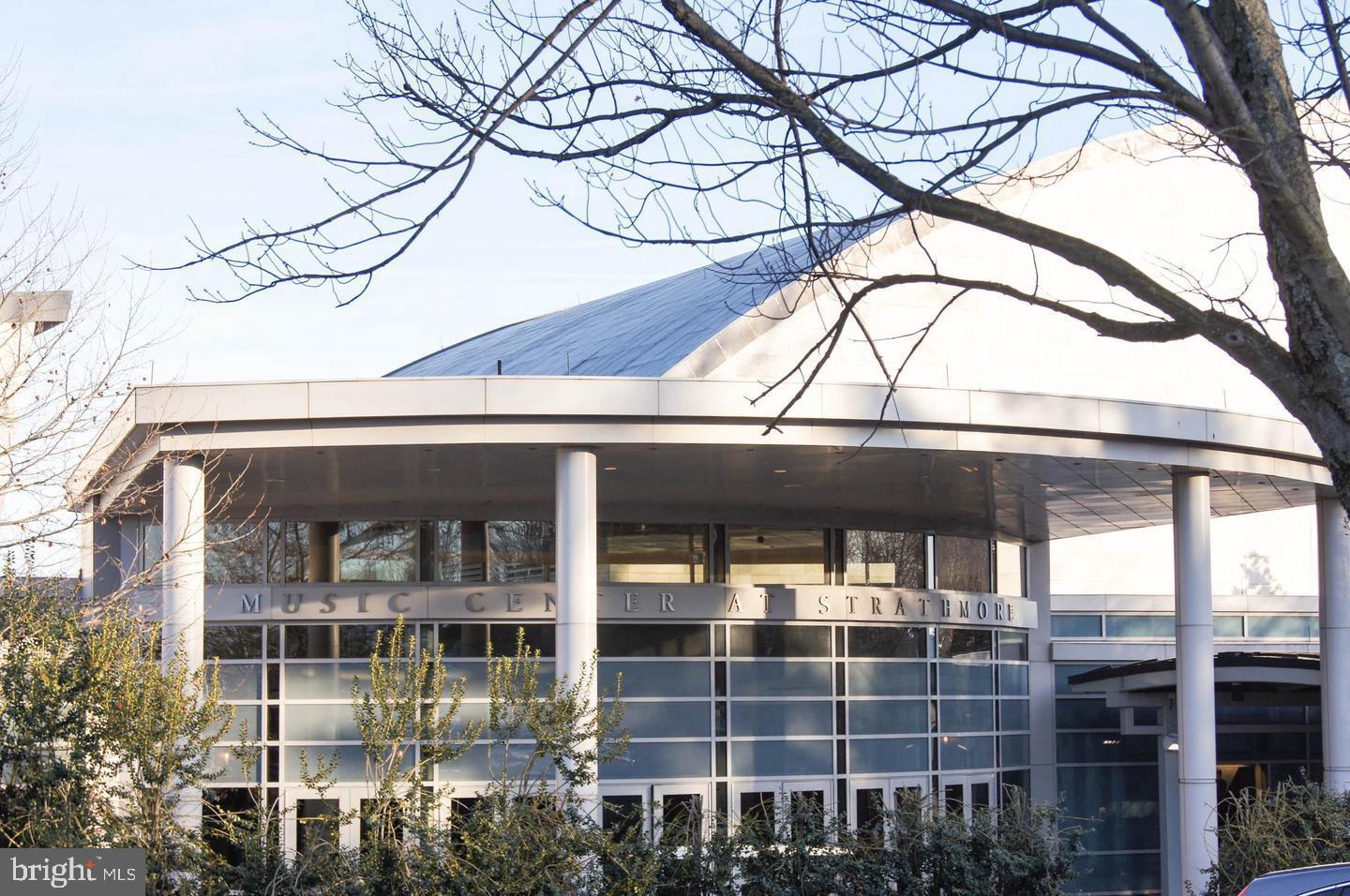 SYMPHONY PARK - Residential