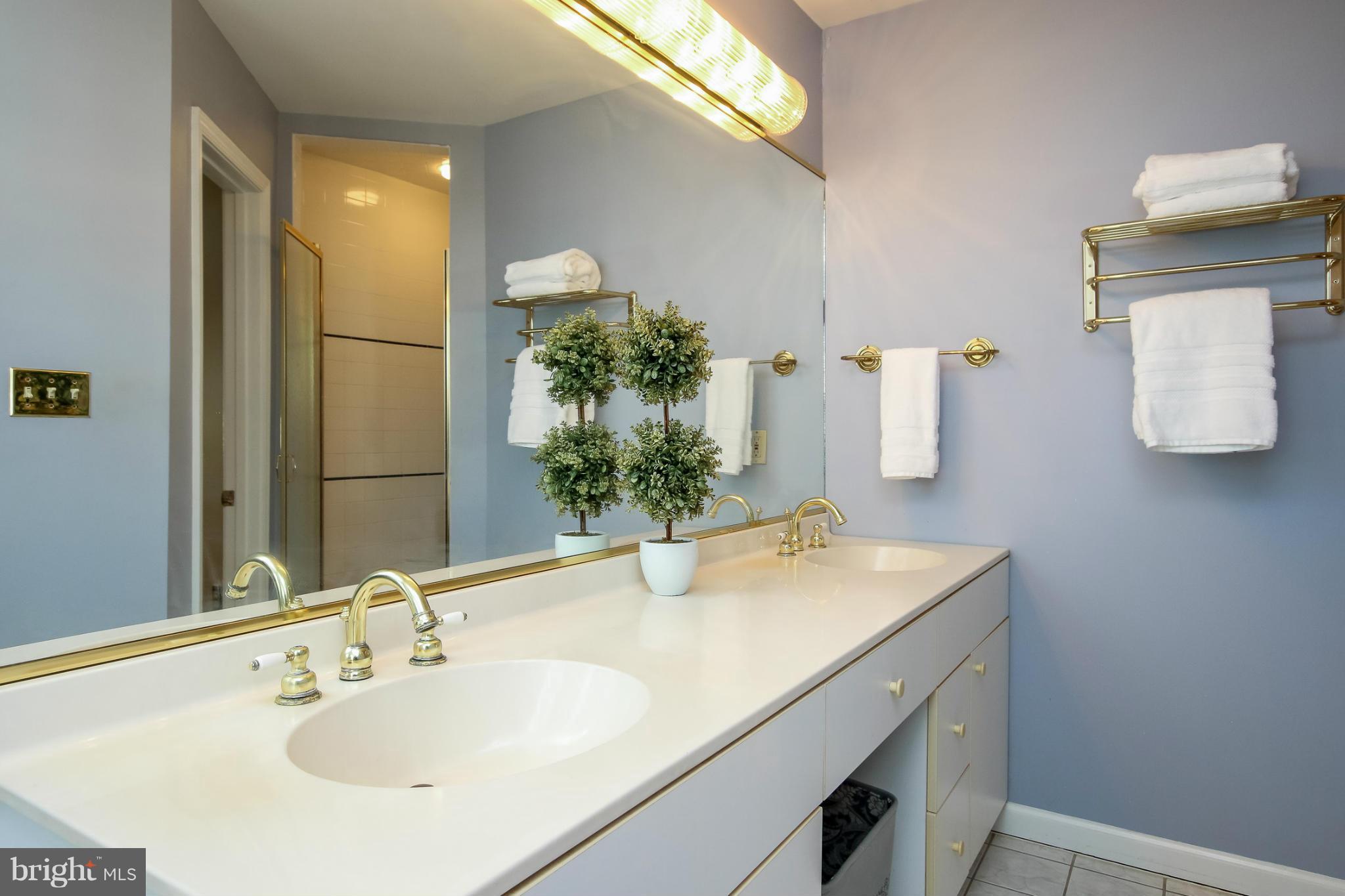 STONELEIGH - Residential