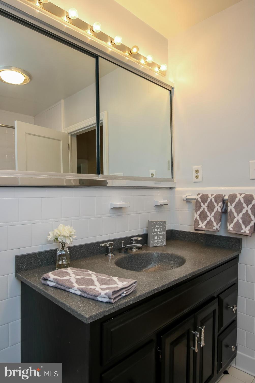 STONELEIGH - Residential