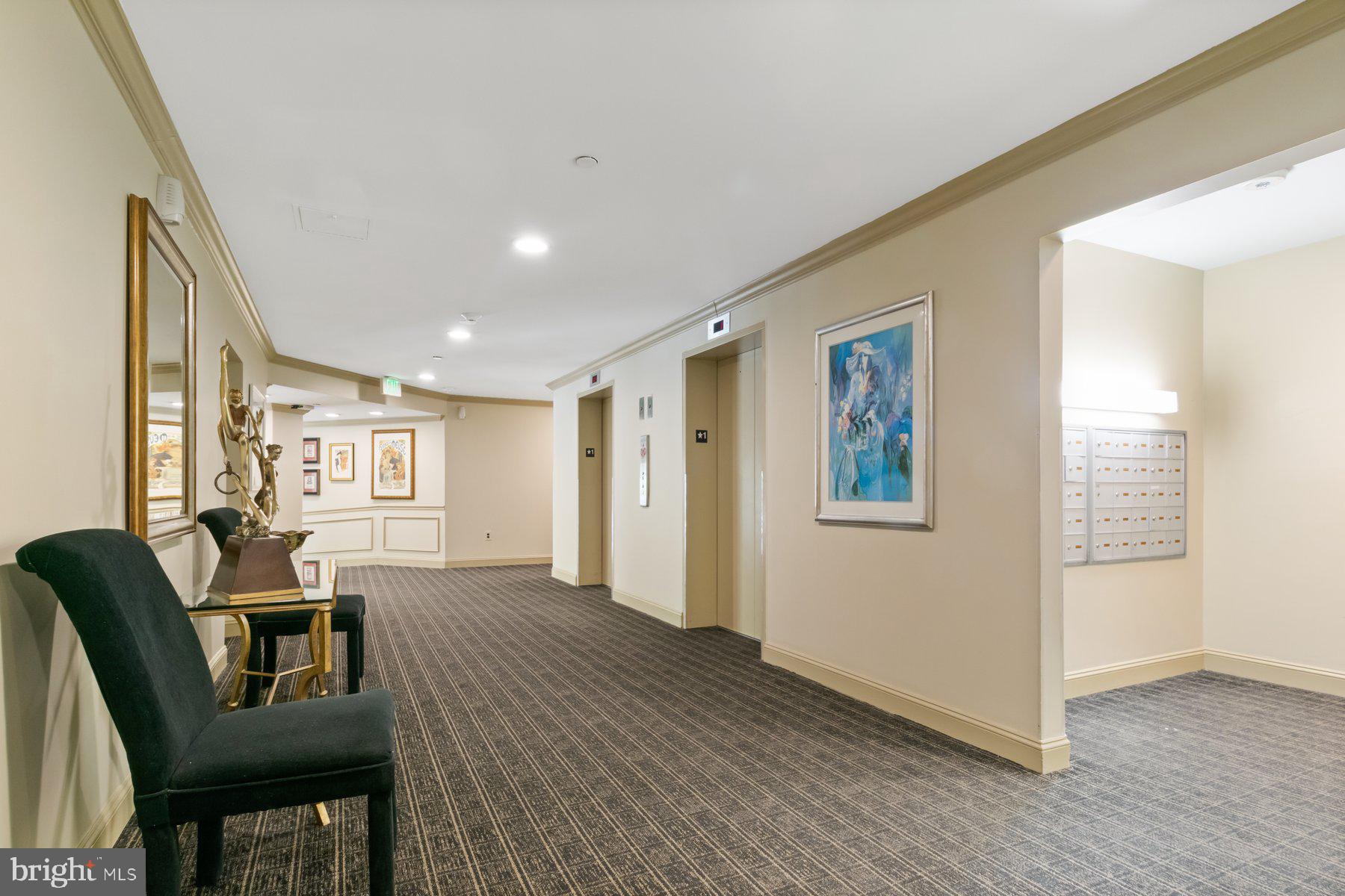 FALLSTAFF - Residential