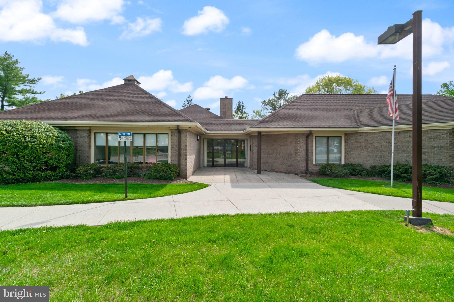 FALLSTAFF - Residential