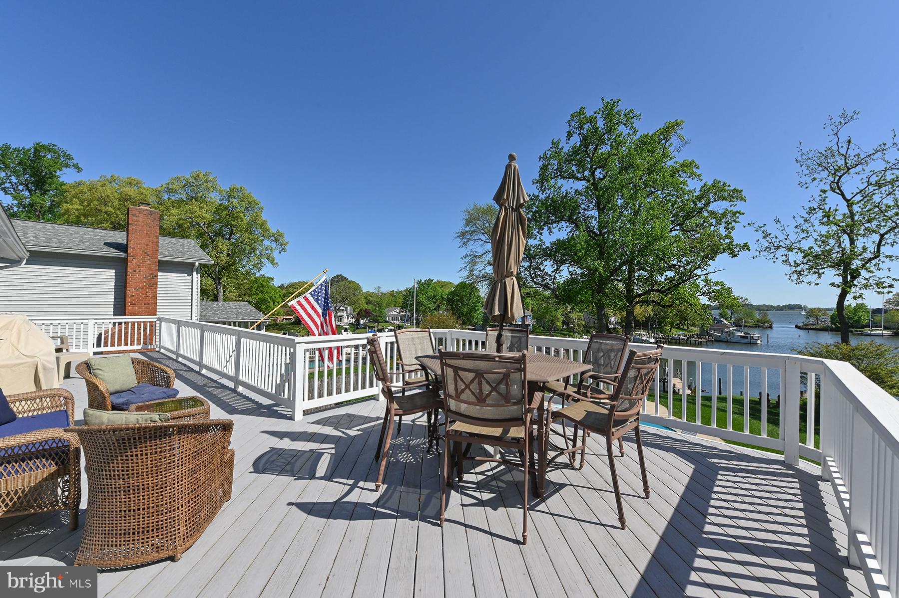 SPRIGGS COVE - Residential