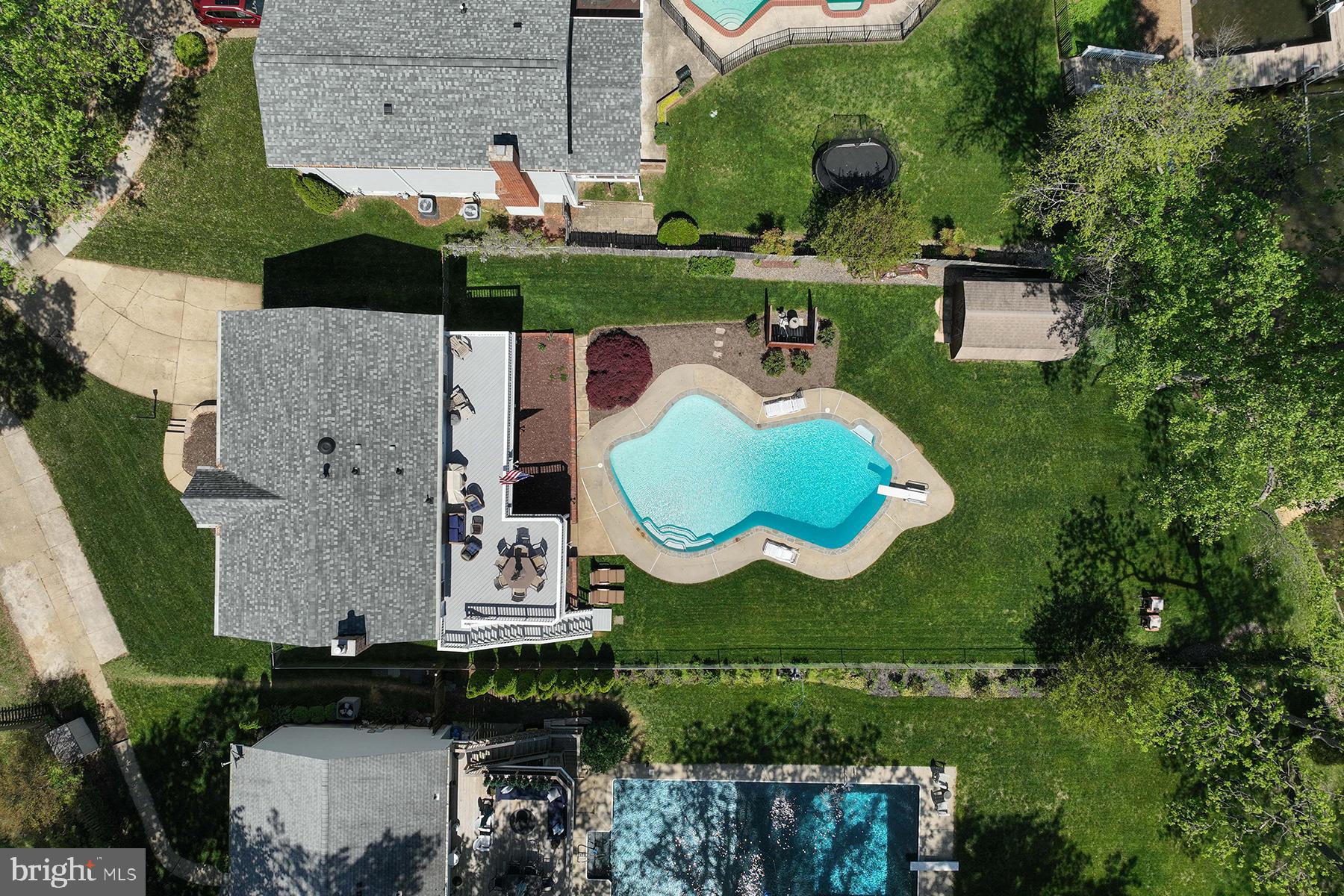 SPRIGGS COVE - Residential