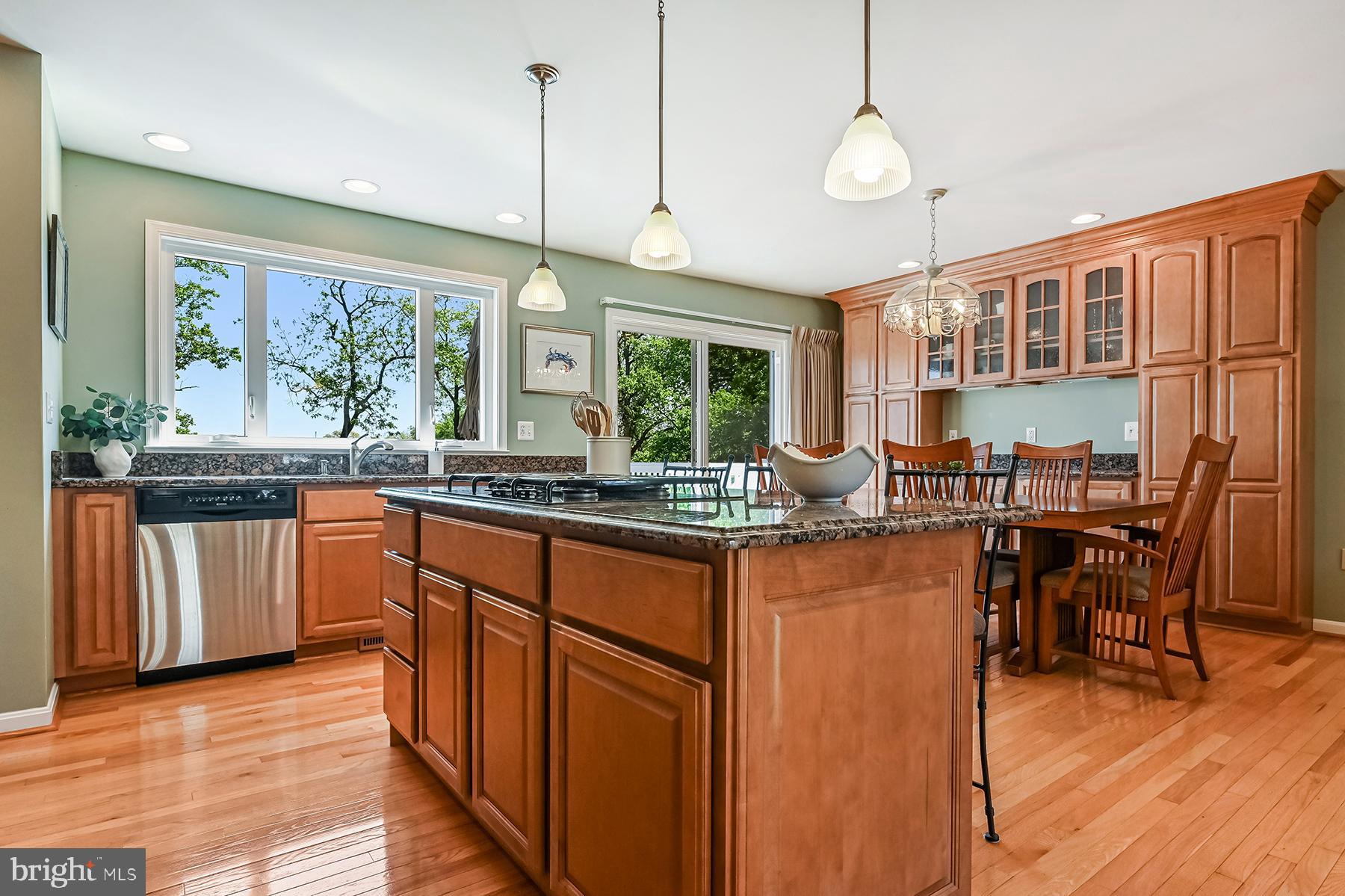 SPRIGGS COVE - Residential