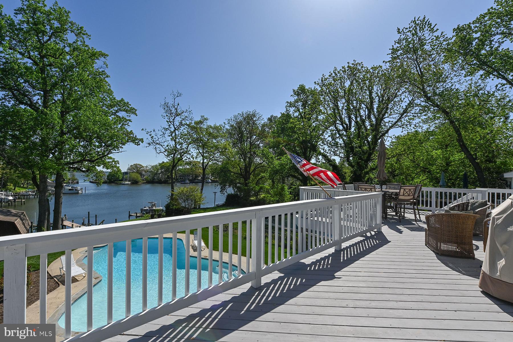 SPRIGGS COVE - Residential