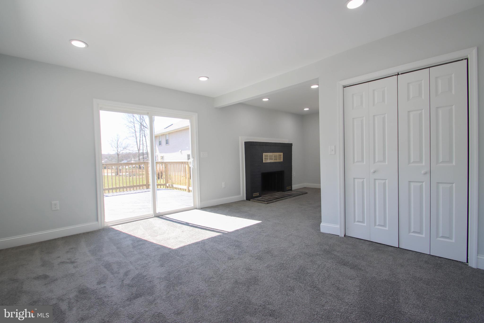 LORELEY BEACH - Residential