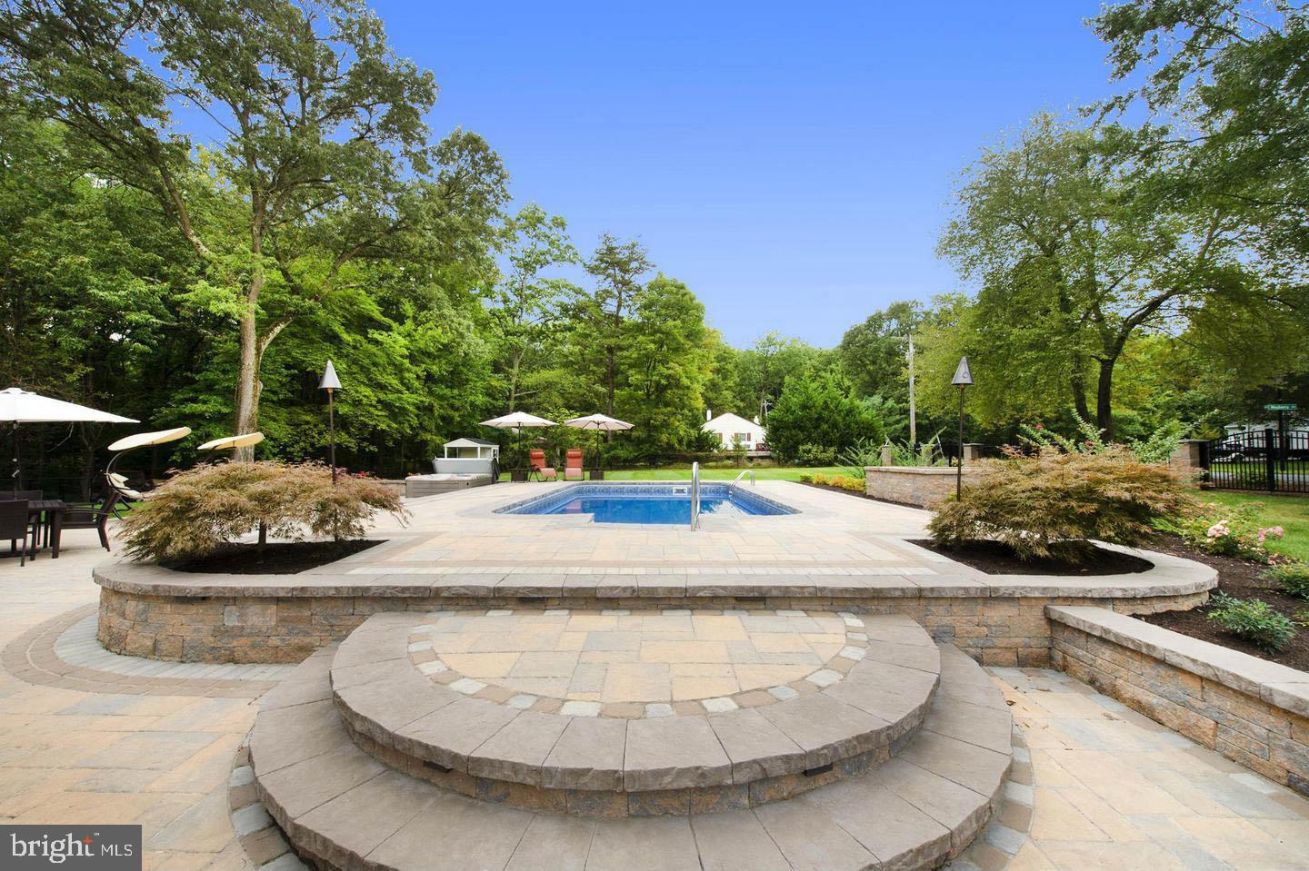 LORELEY BEACH - Residential