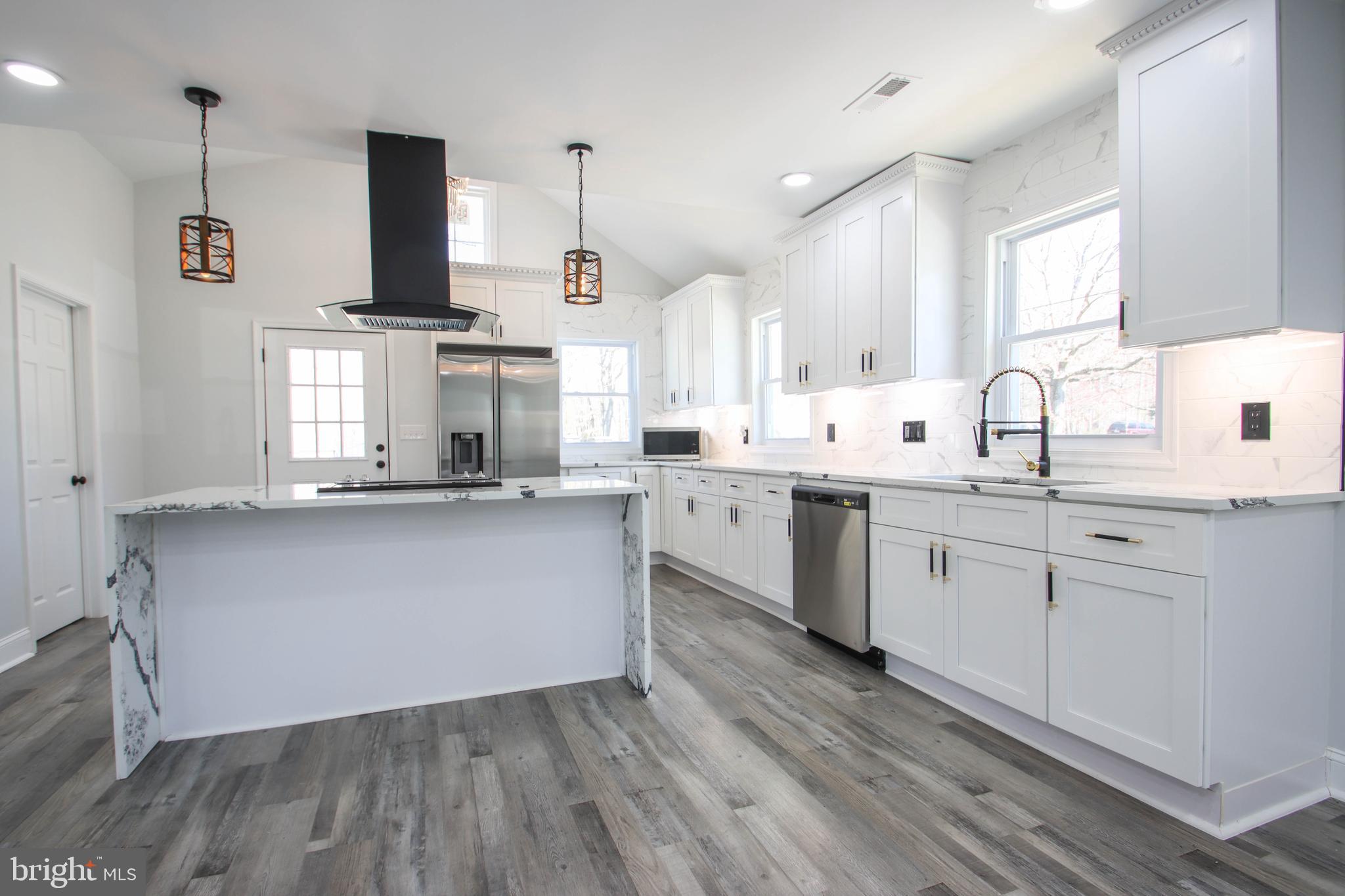 LORELEY BEACH - Residential