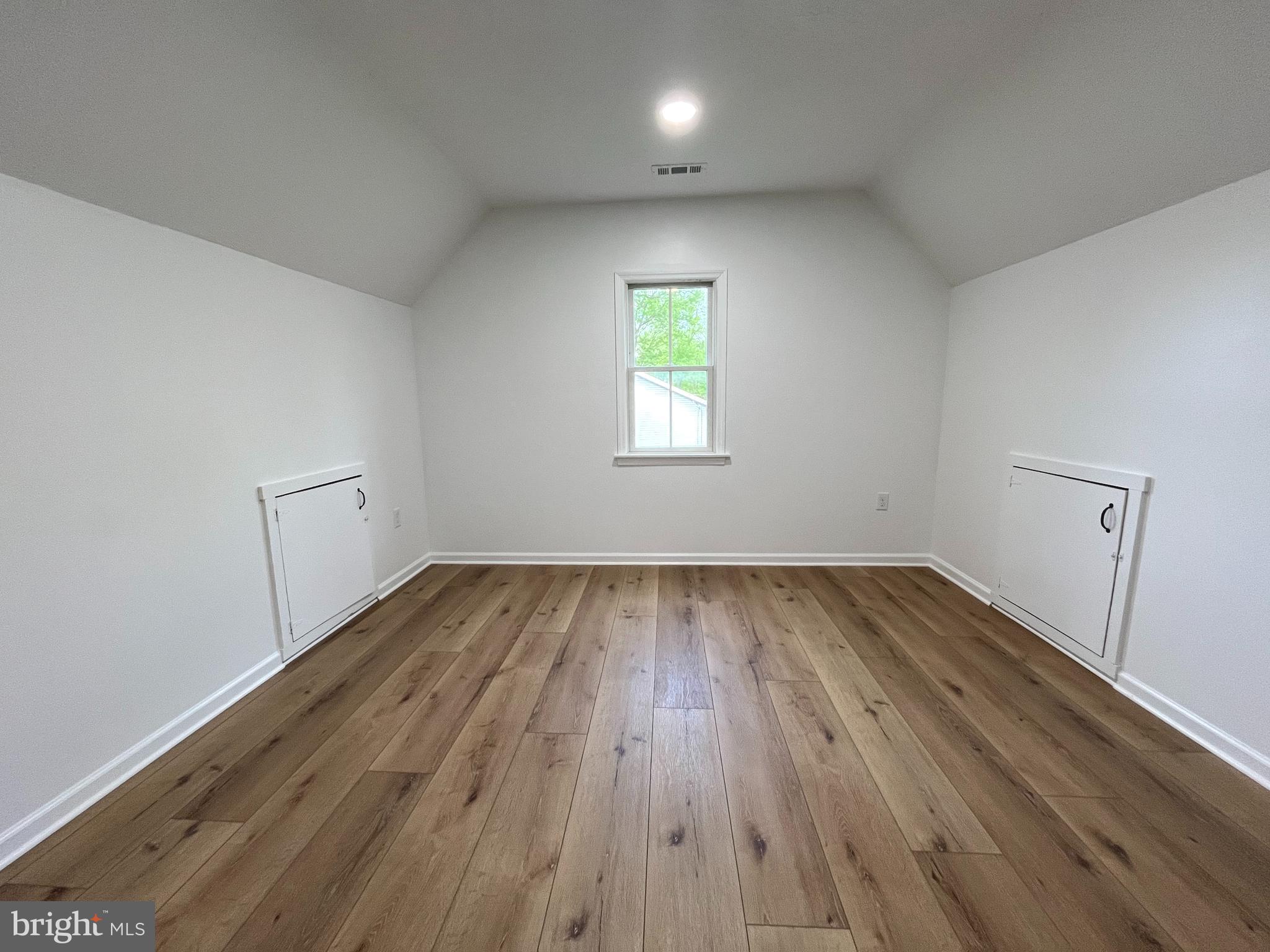 SYLVAN GROVE - Residential