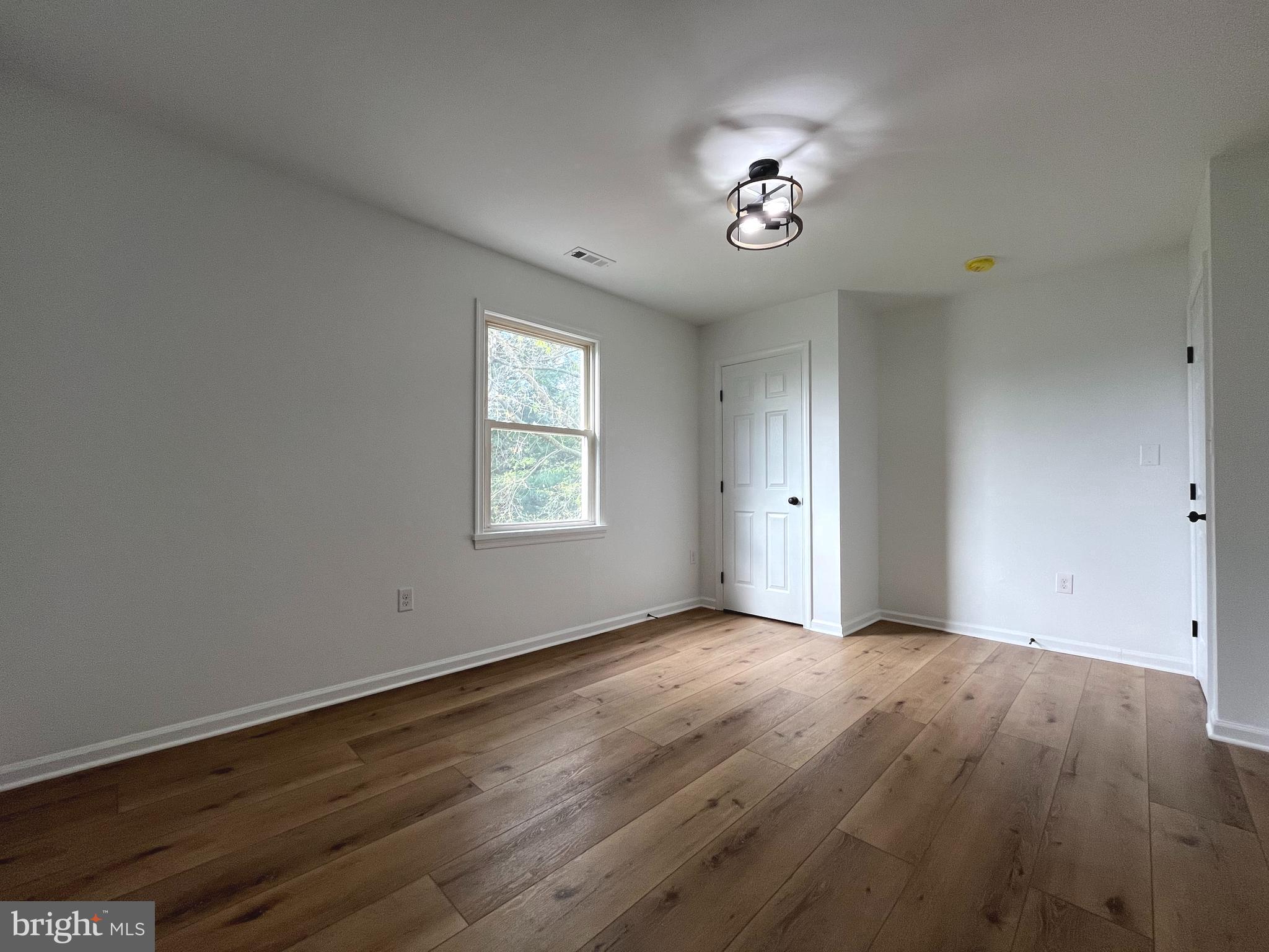 SYLVAN GROVE - Residential