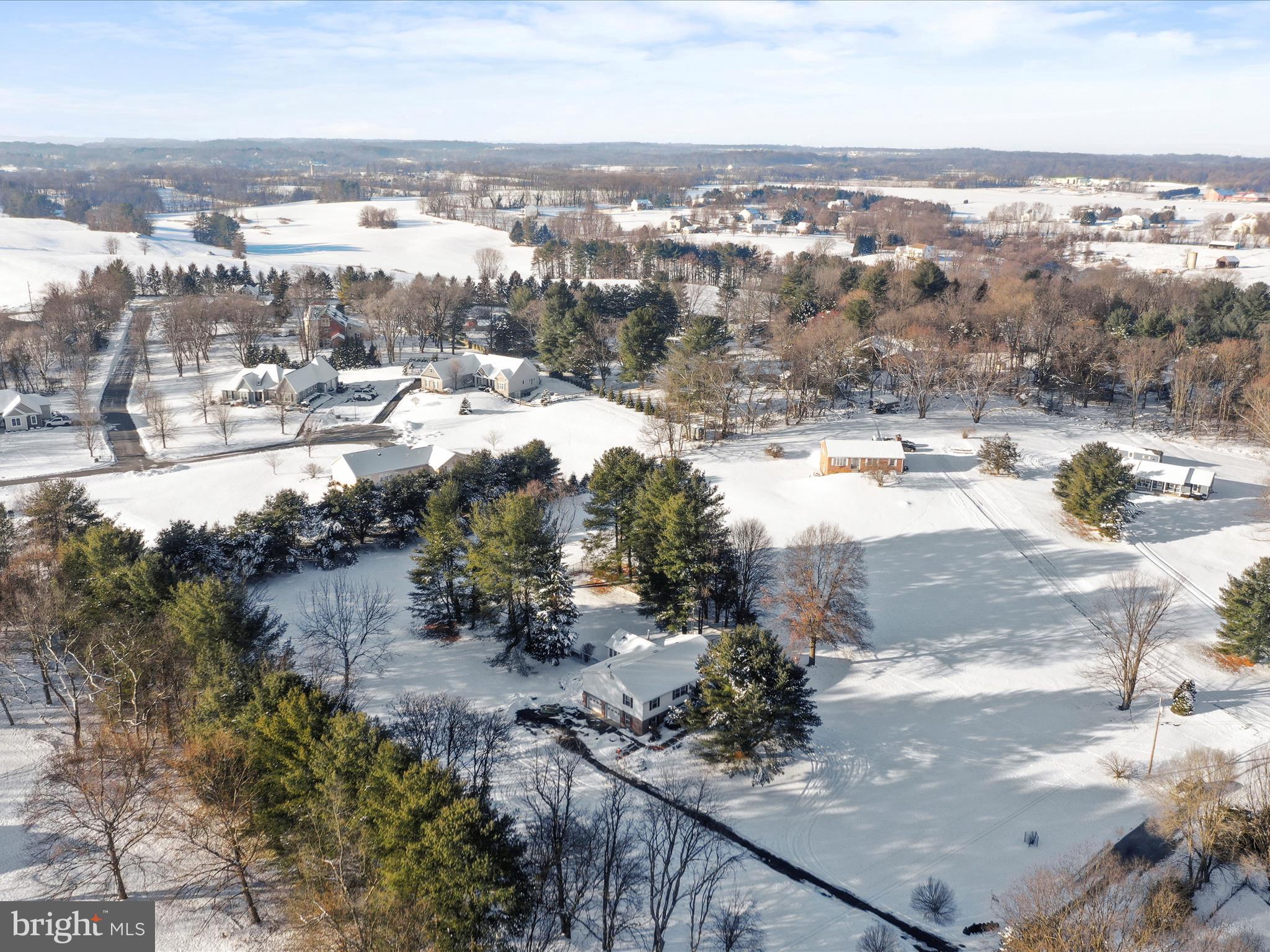 WEST CAVALAND - Residential