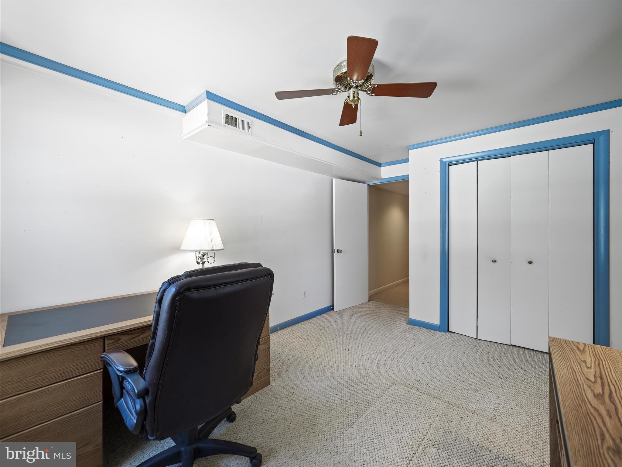 WEST CAVALAND - Residential