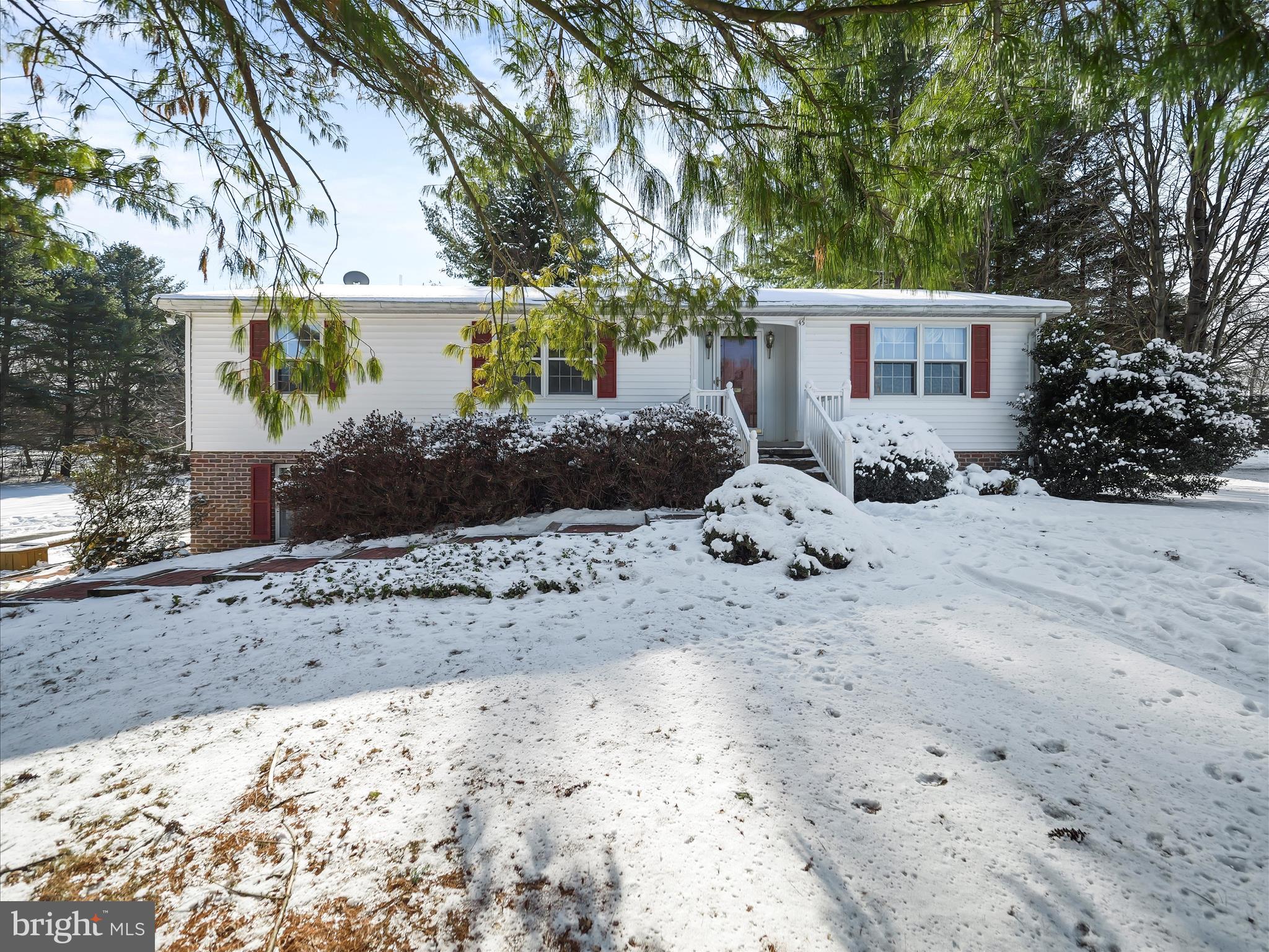 WEST CAVALAND - Residential