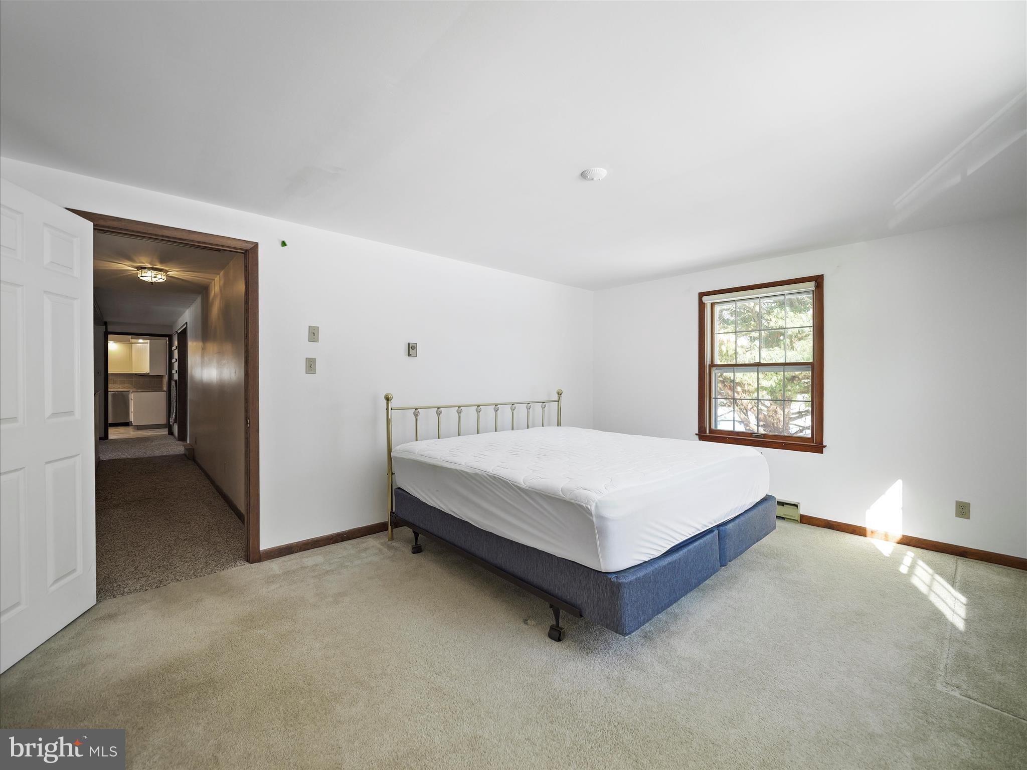 WEST CAVALAND - Residential