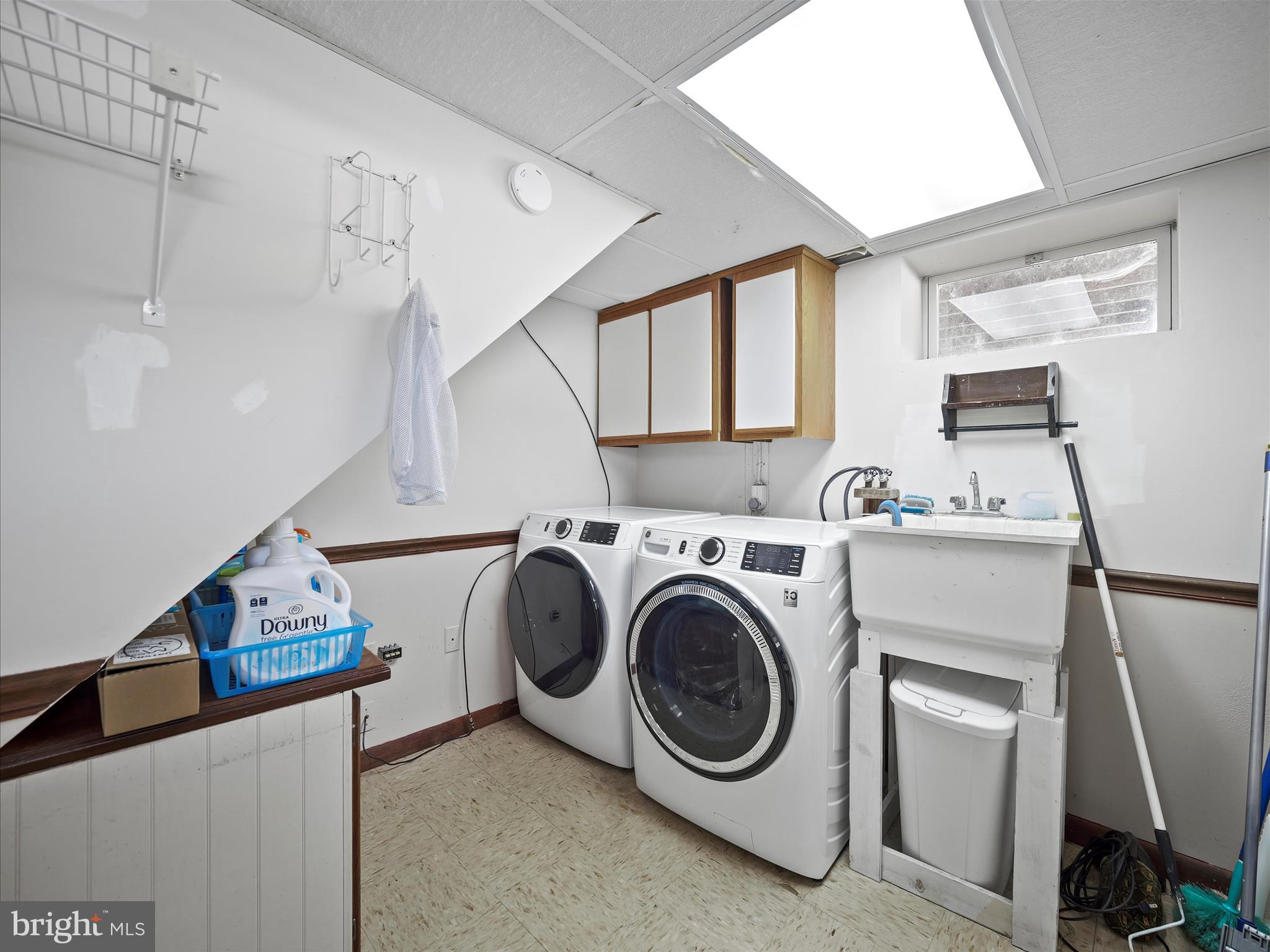 WEST CAVALAND - Residential