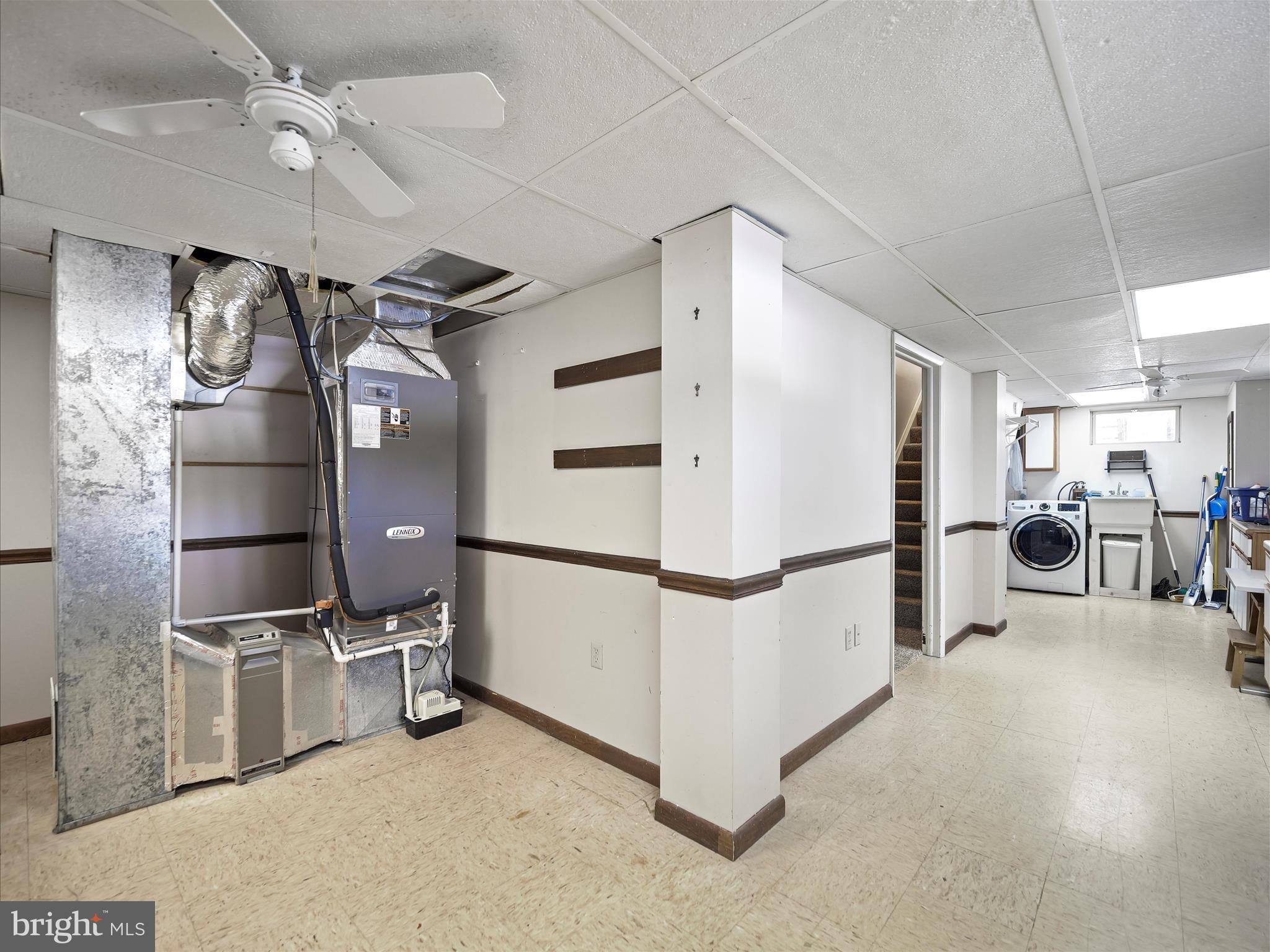 WEST CAVALAND - Residential