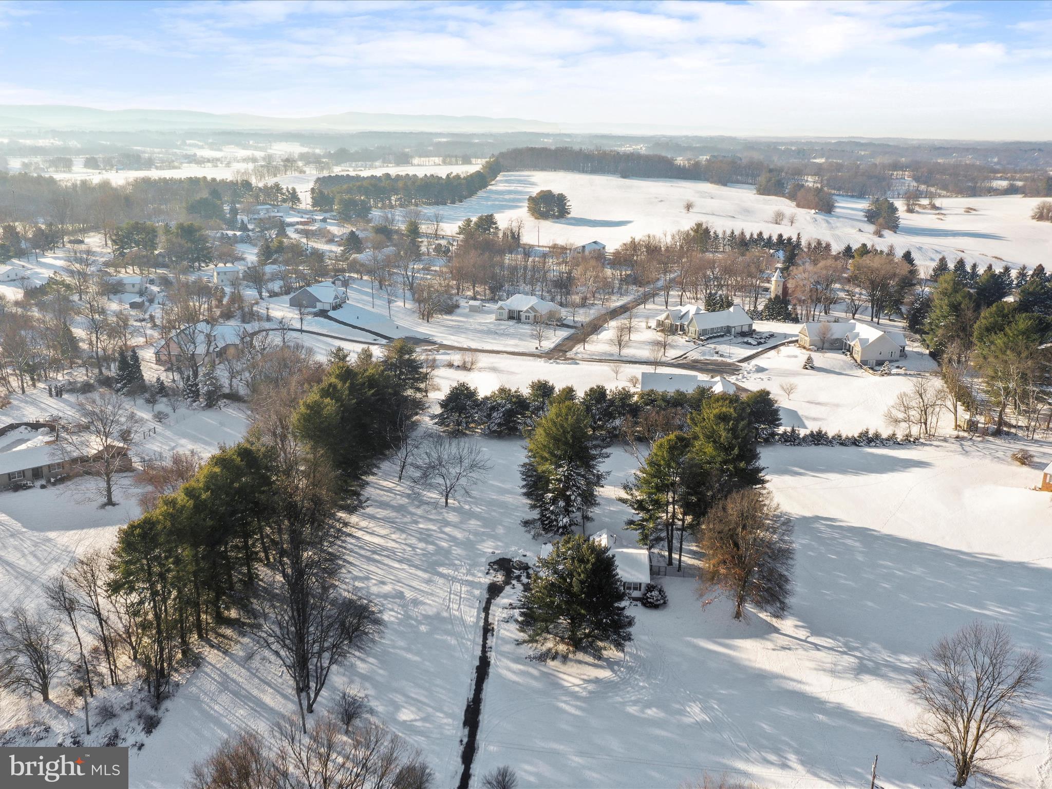 WEST CAVALAND - Residential