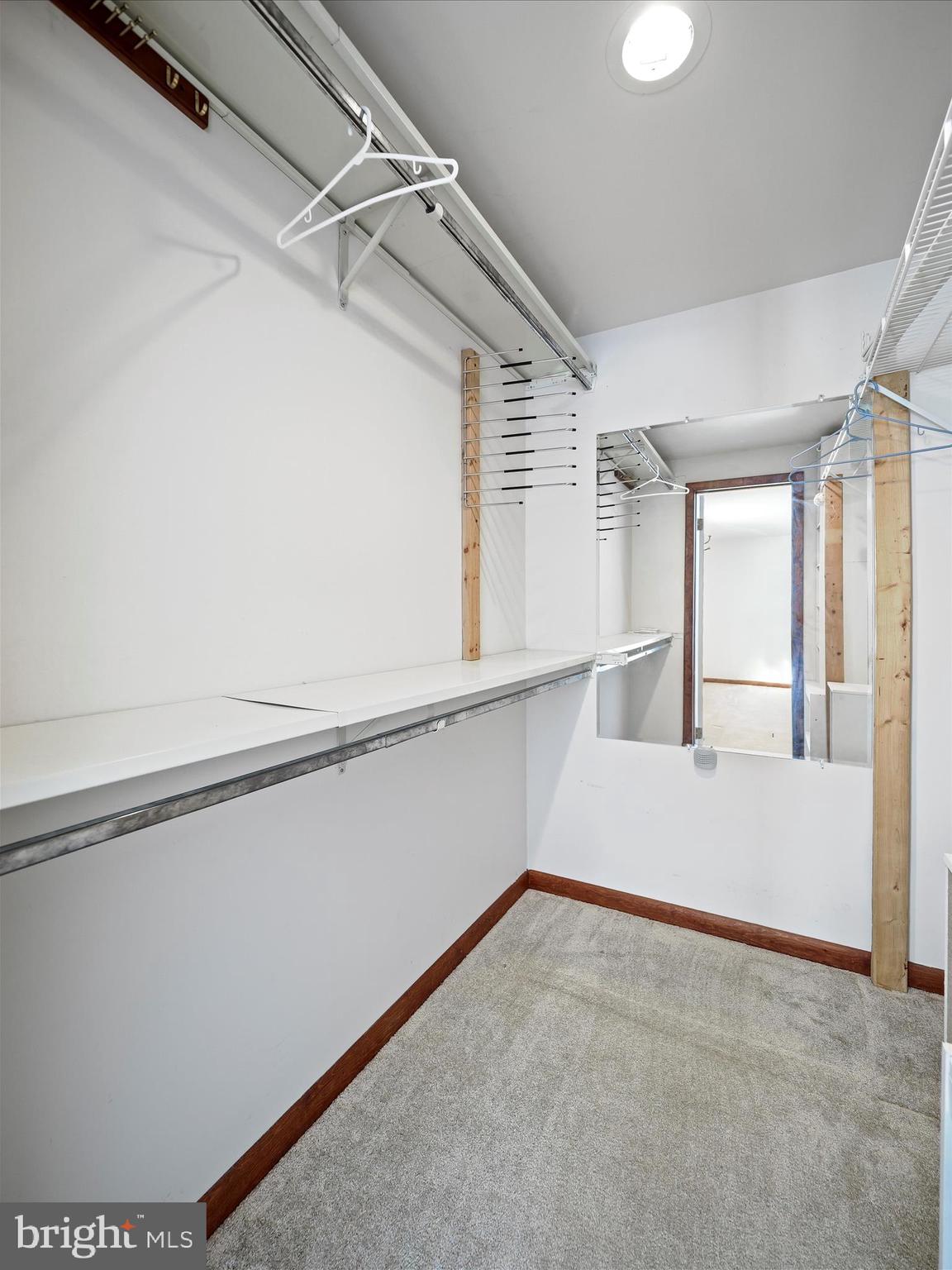 WEST CAVALAND - Residential