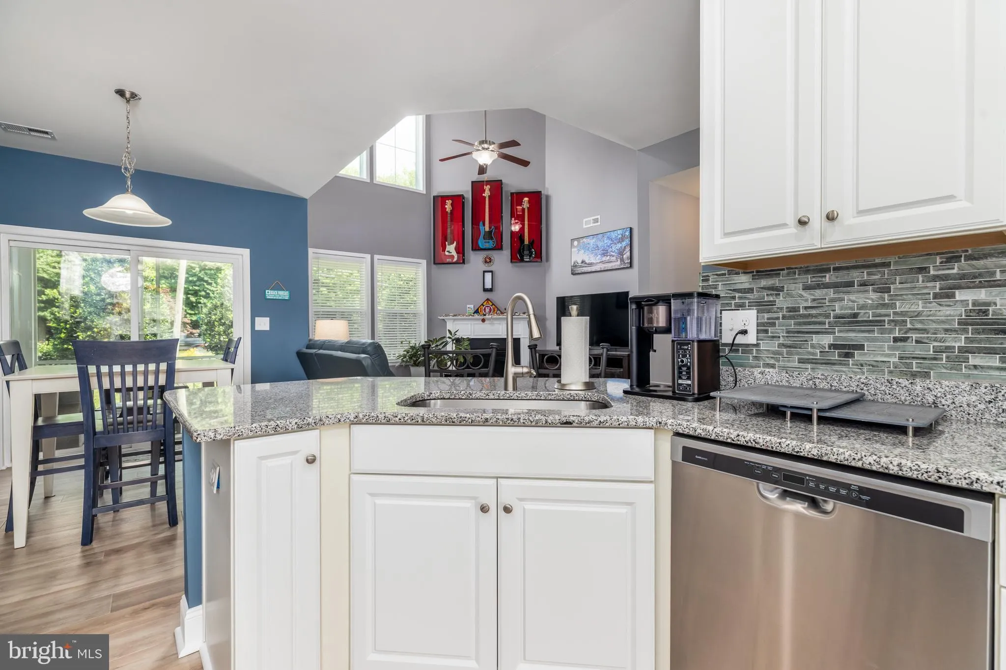 Millville, Delaware 19967, United States, 4 Bedrooms Bedrooms, ,4 BathroomsBathrooms,Residential,Active,182547