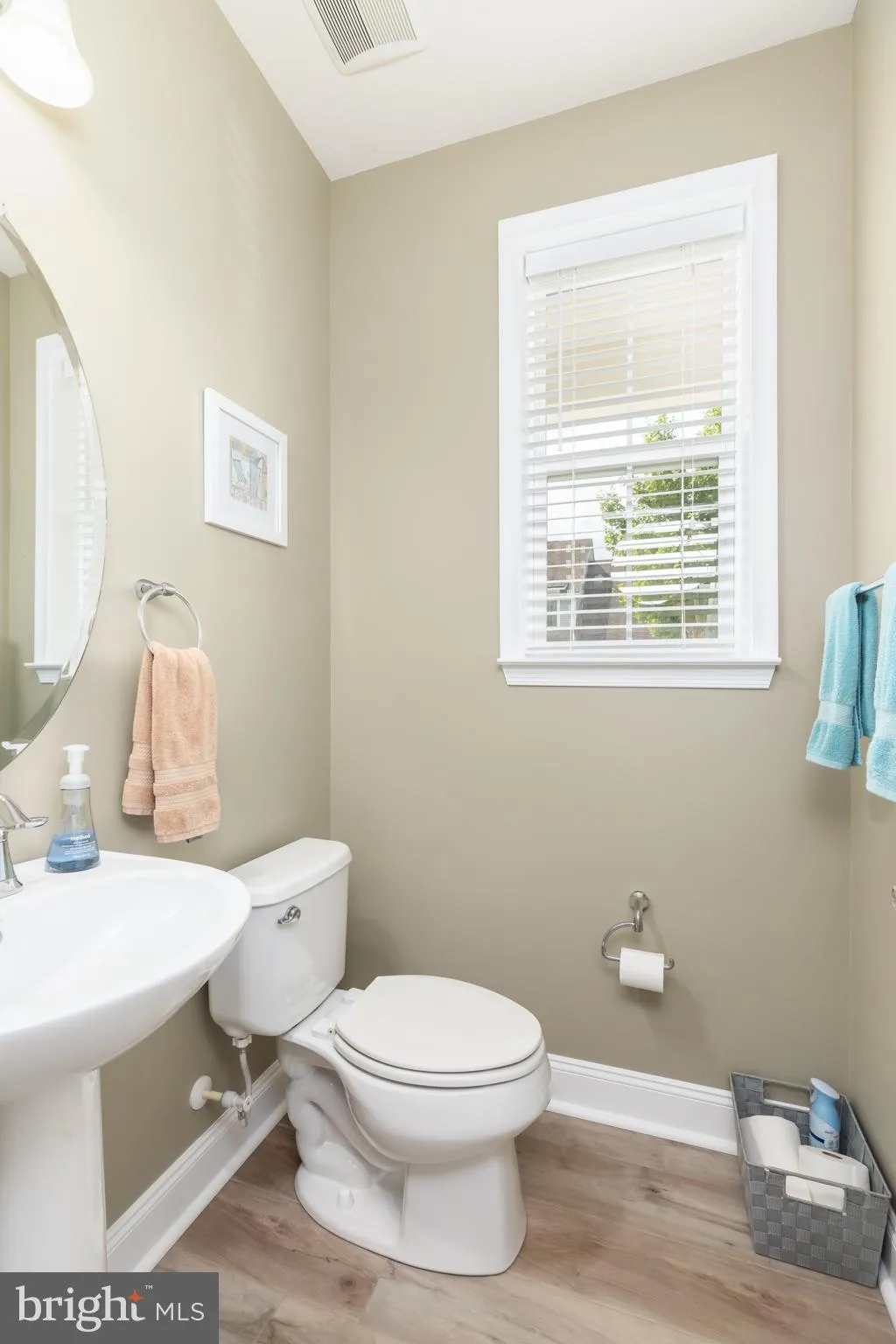 Millville, Delaware 19967, United States, 4 Bedrooms Bedrooms, ,4 BathroomsBathrooms,Residential,Active,182547