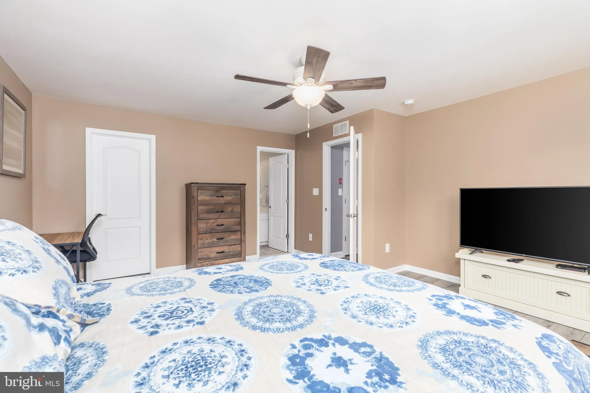 Millville, Delaware 19967, United States, 4 Bedrooms Bedrooms, ,4 BathroomsBathrooms,Residential,Active,182547