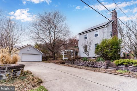 872 WALTONVILLE ROAD HUMMELSTOWN PA 17036