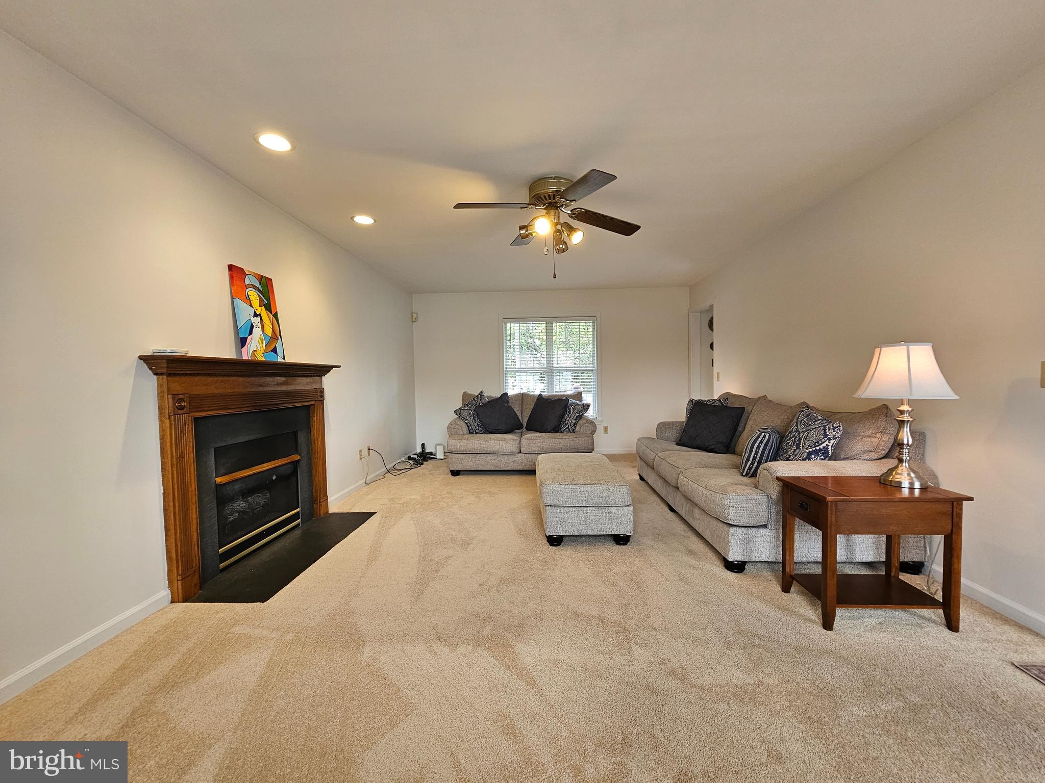 6136 OXBRIDGE DRIVE