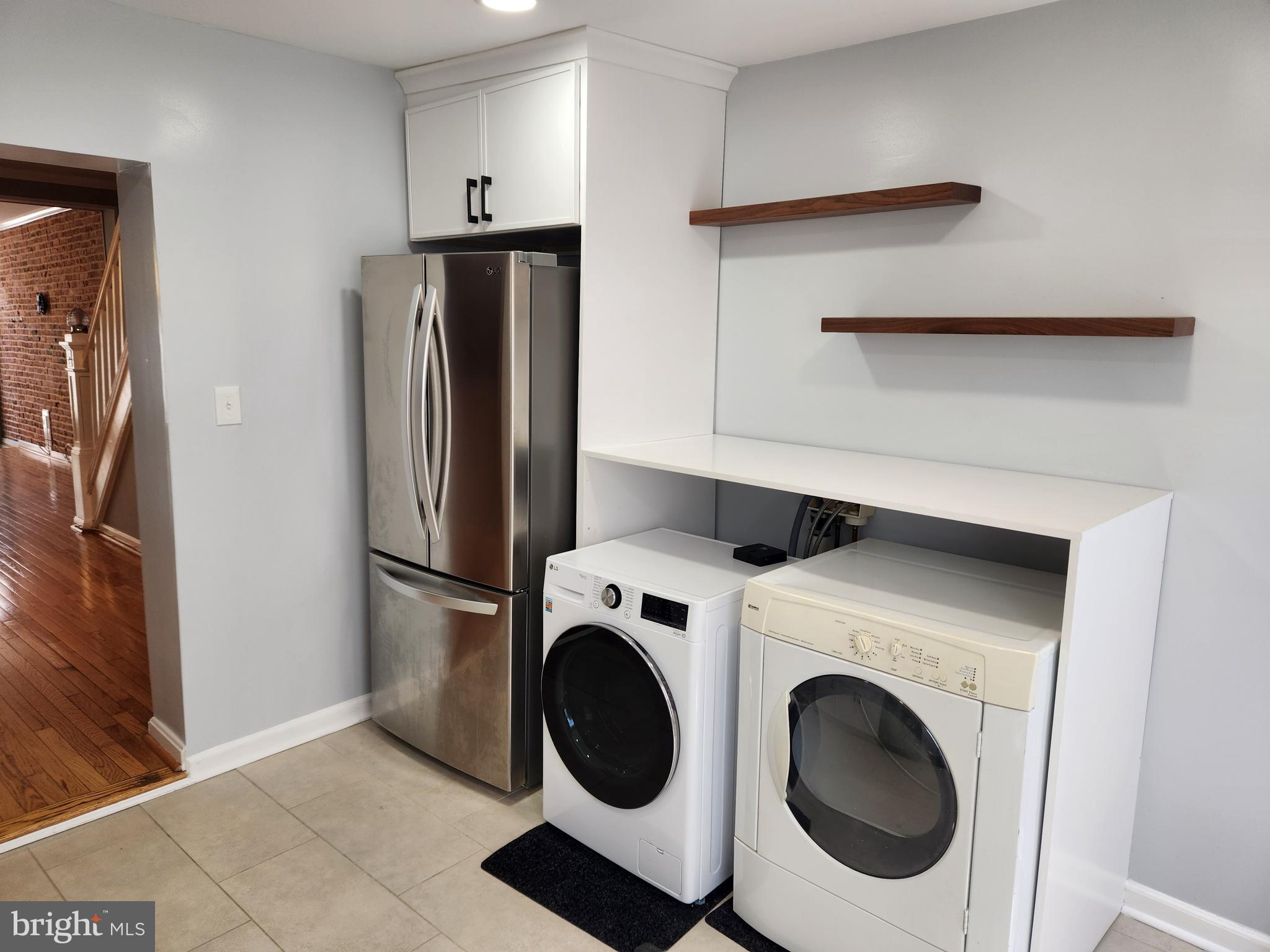 HIGHLANDTOWN - Residential Lease