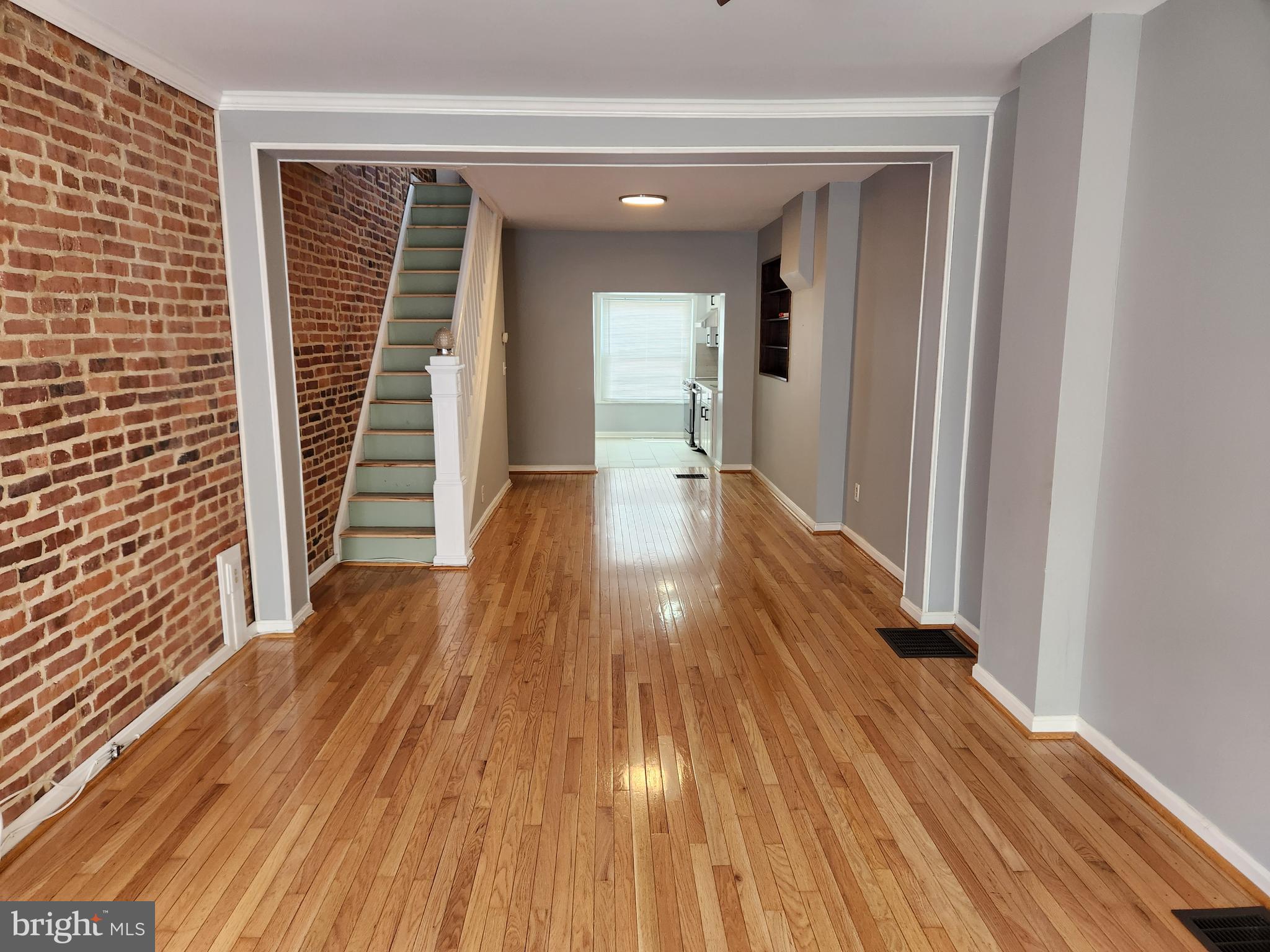 HIGHLANDTOWN - Residential Lease