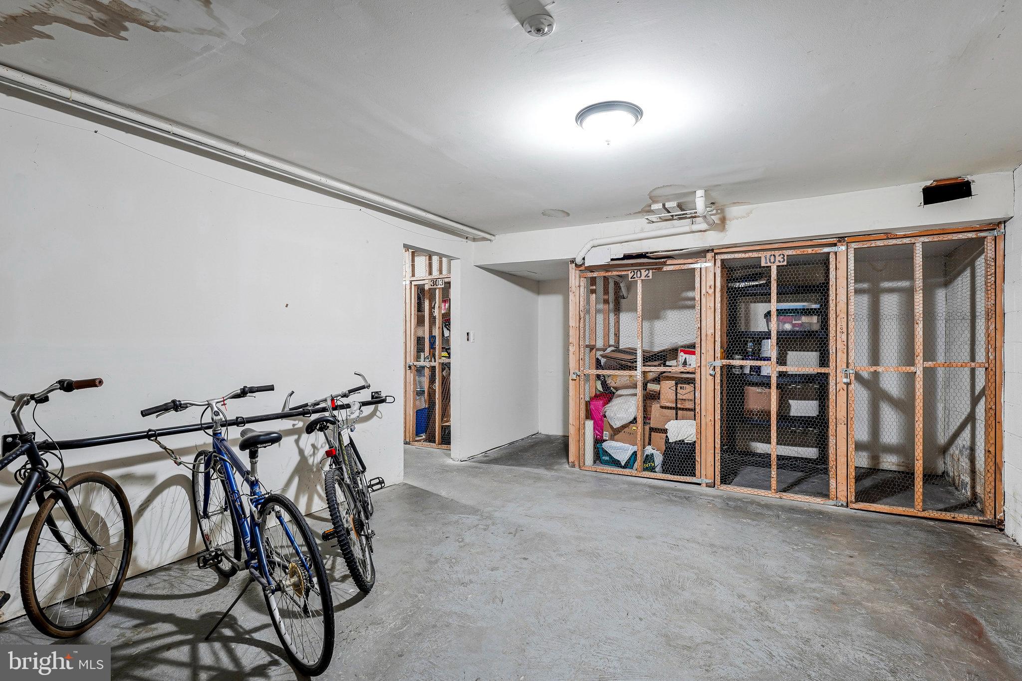 FAIRFIELD COMMONS - Residential