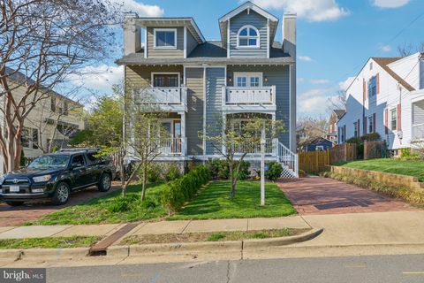 12A E CHAPMAN STREET ALEXANDRIA VA 22301