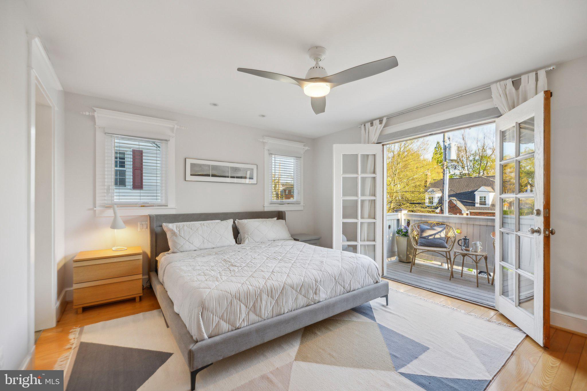 ROSEMONT PARK - Residential