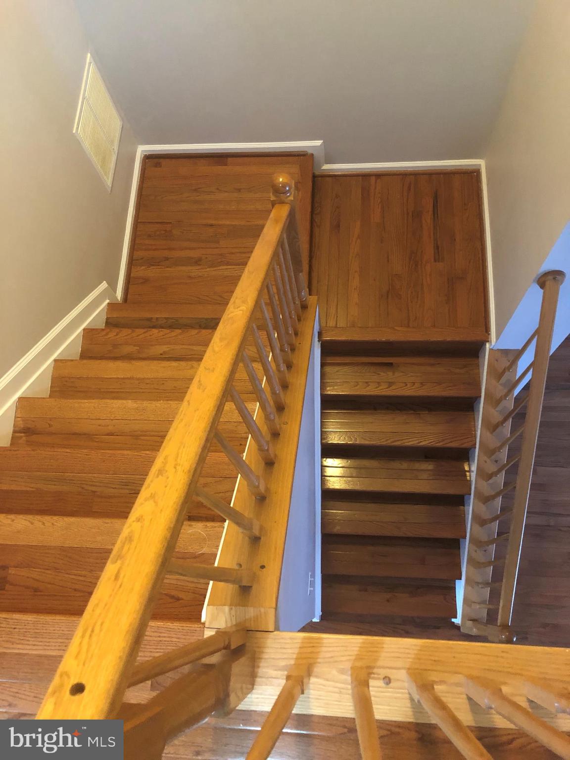 UNIVERISTY CENTER - Residential Lease