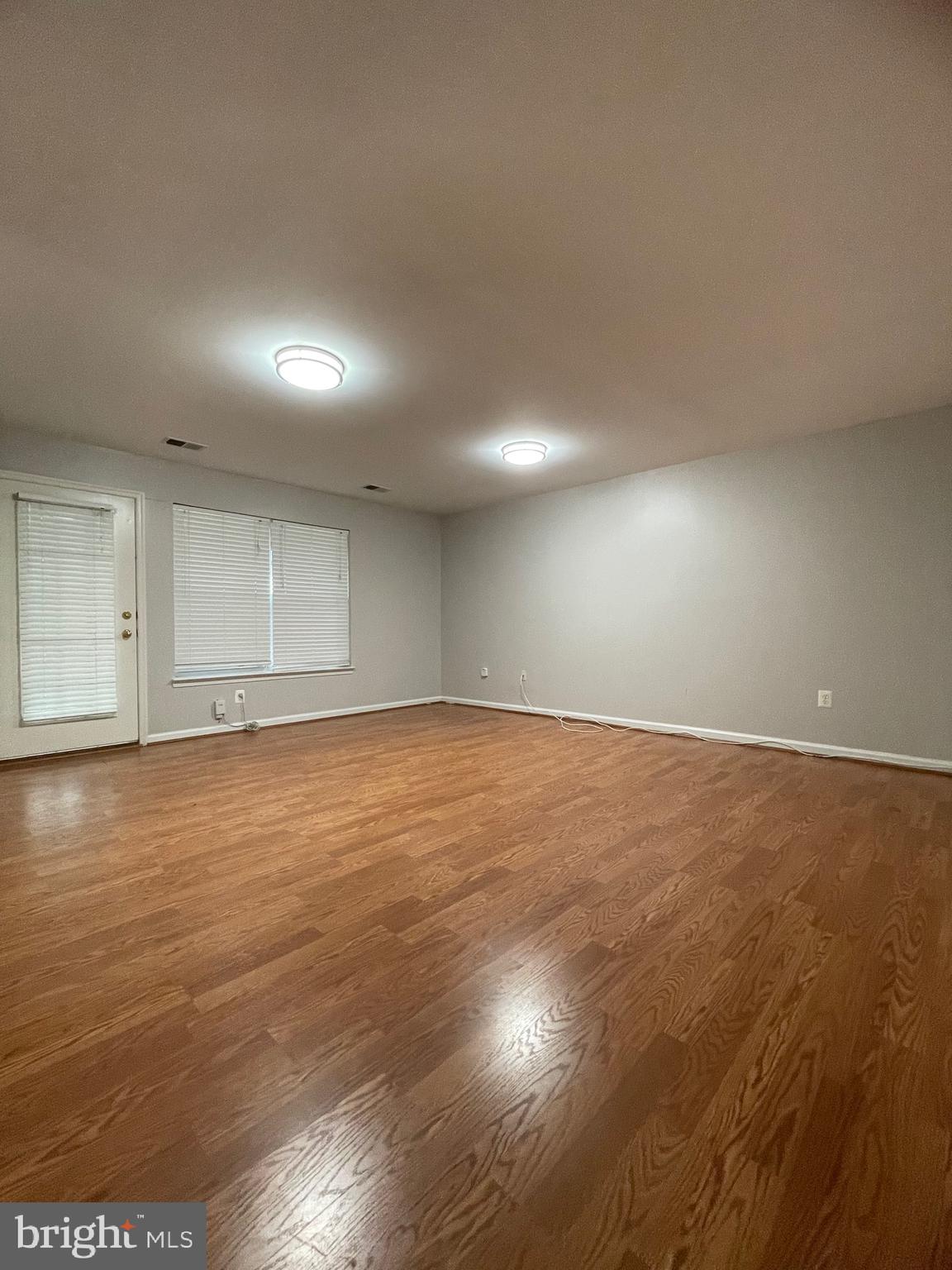 UNIVERISTY CENTER - Residential Lease