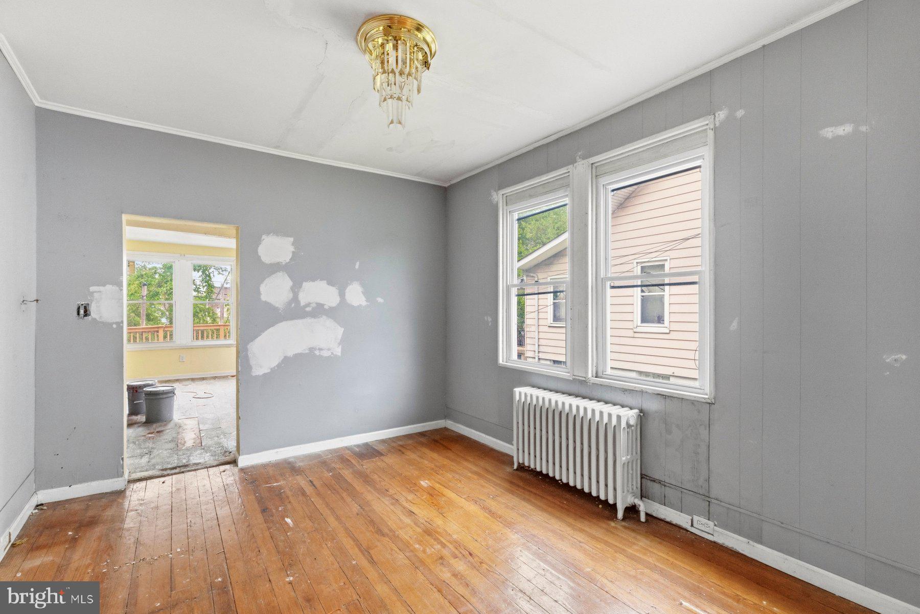 FRANKFORD - Residential