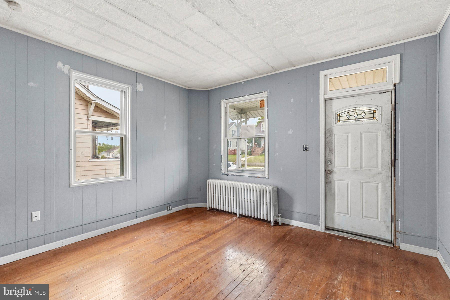 FRANKFORD - Residential