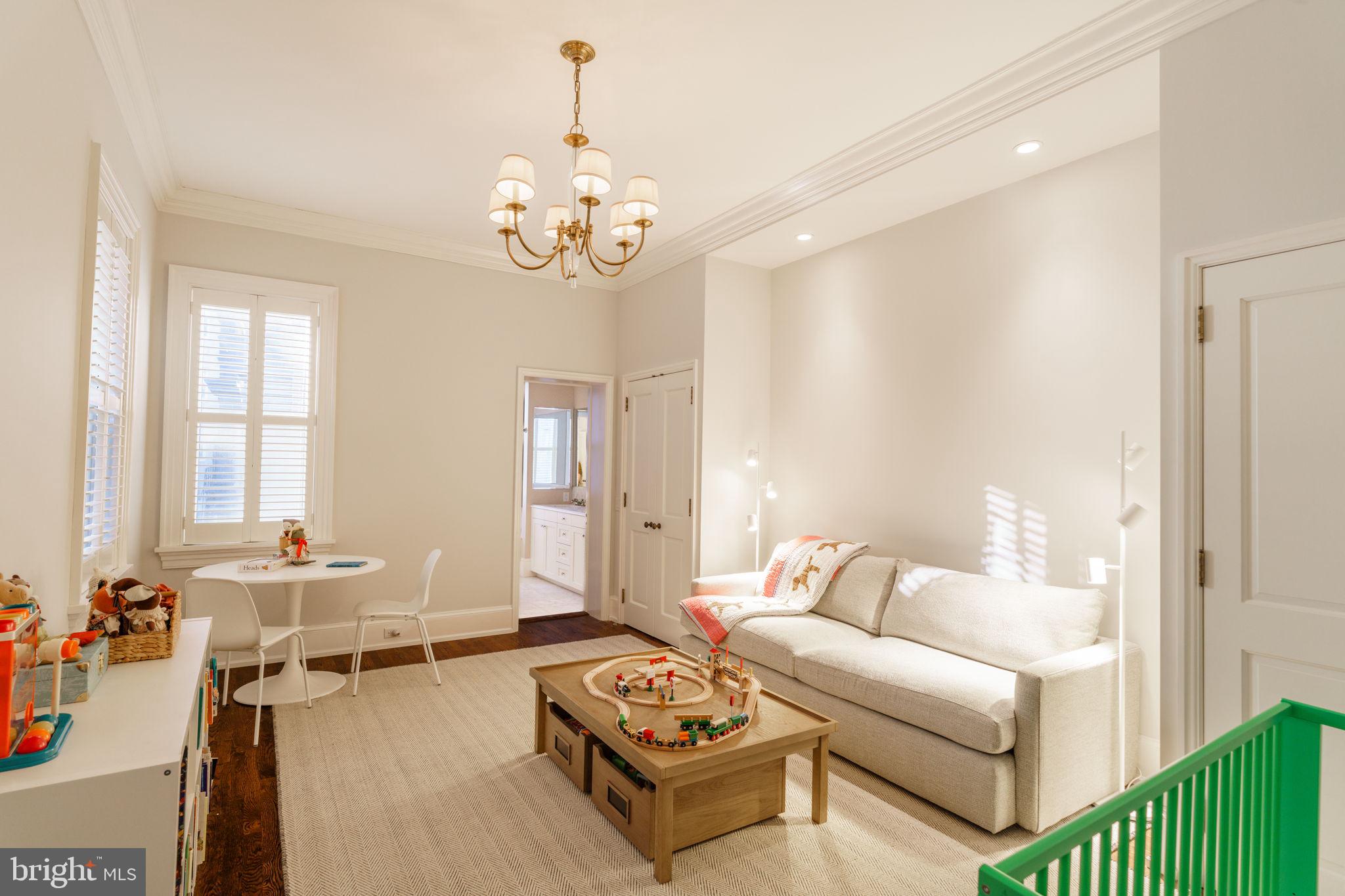 RITTENHOUSE SQUARE - Residential