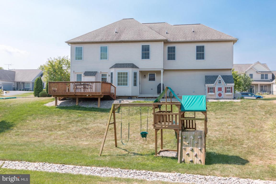 LANDIS CROSSING - Residential