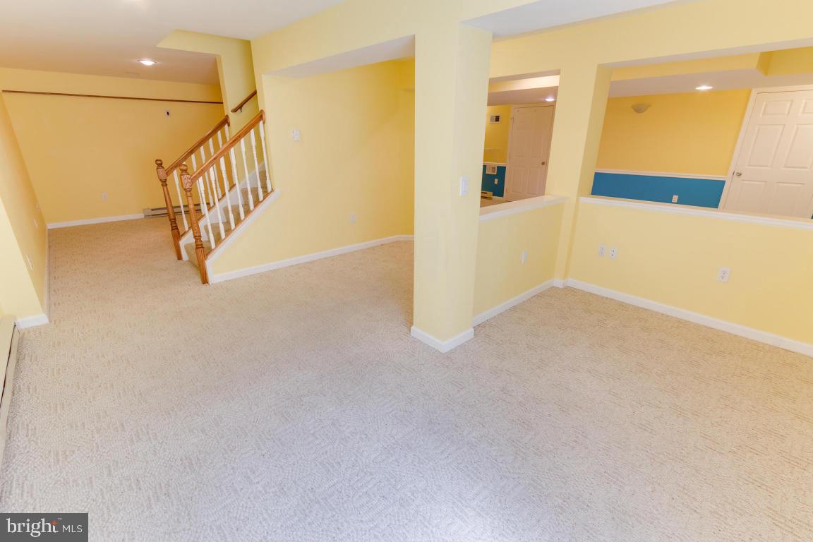 LANDIS CROSSING - Residential
