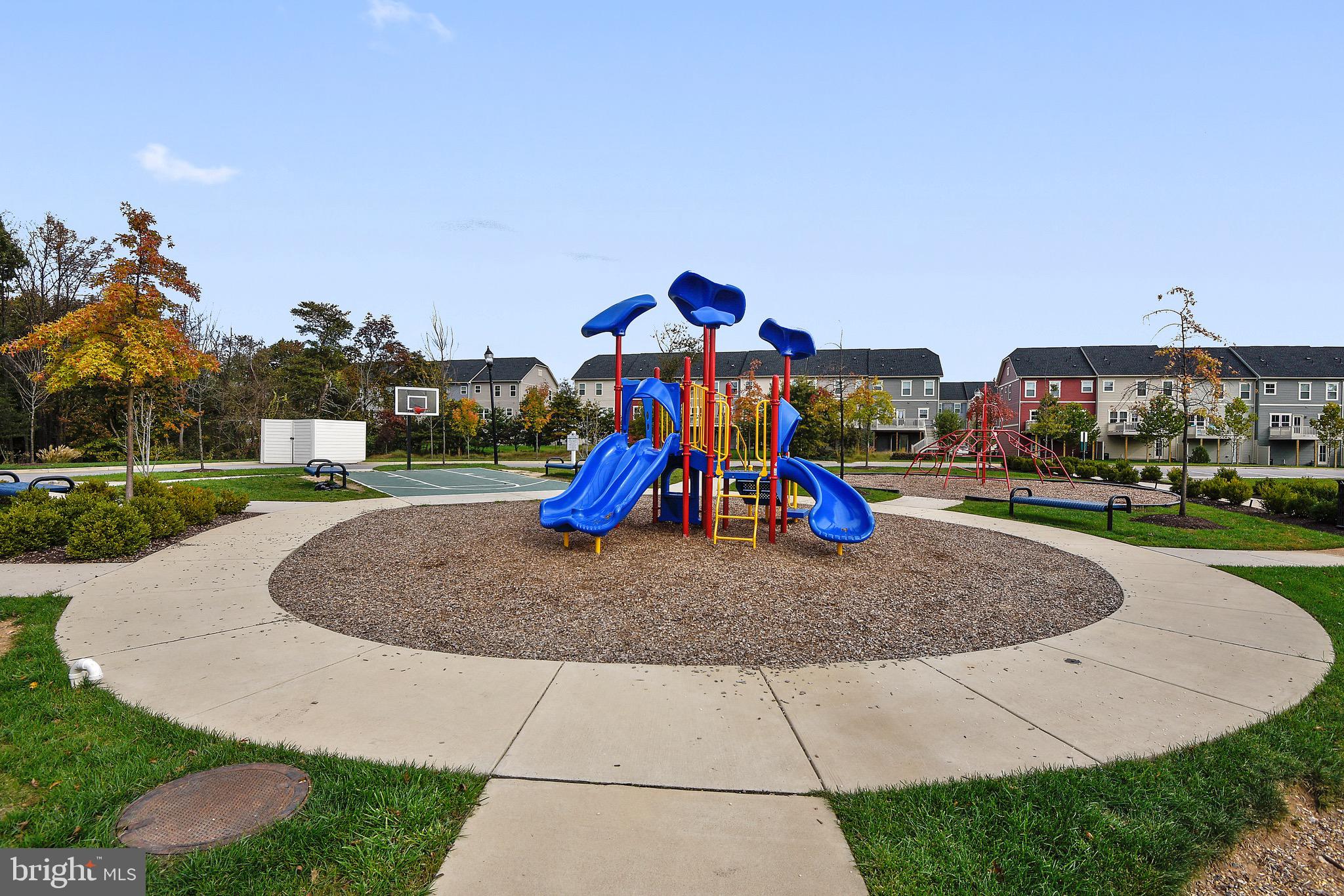 CREEKSIDE VILLAGE AT TANYARD SPRINGS - Residential