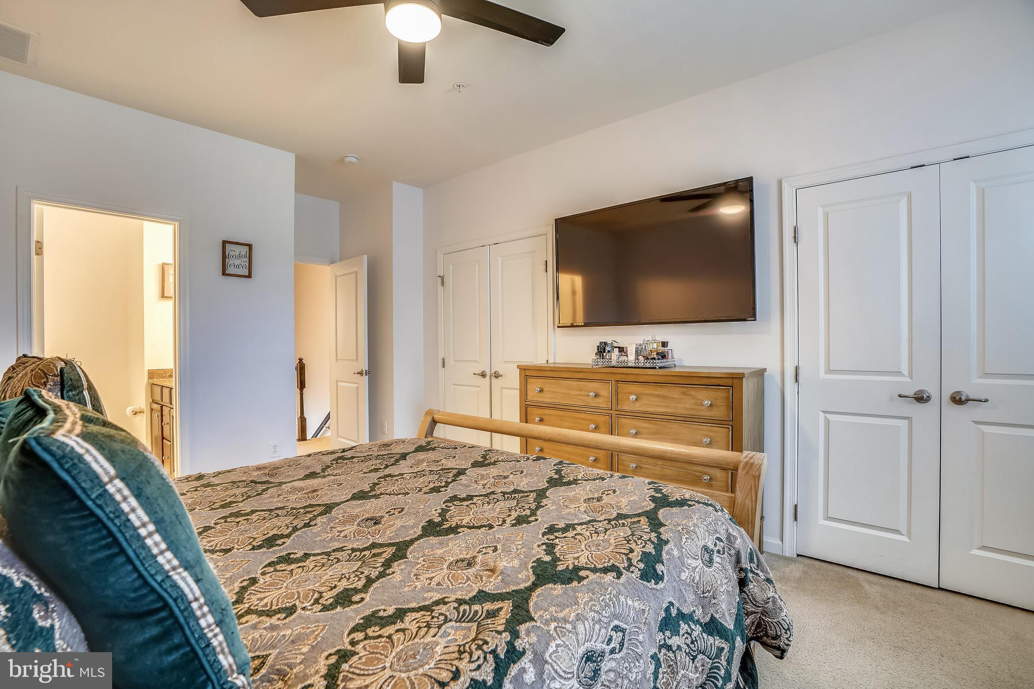 CREEKSIDE VILLAGE AT TANYARD SPRINGS - Residential