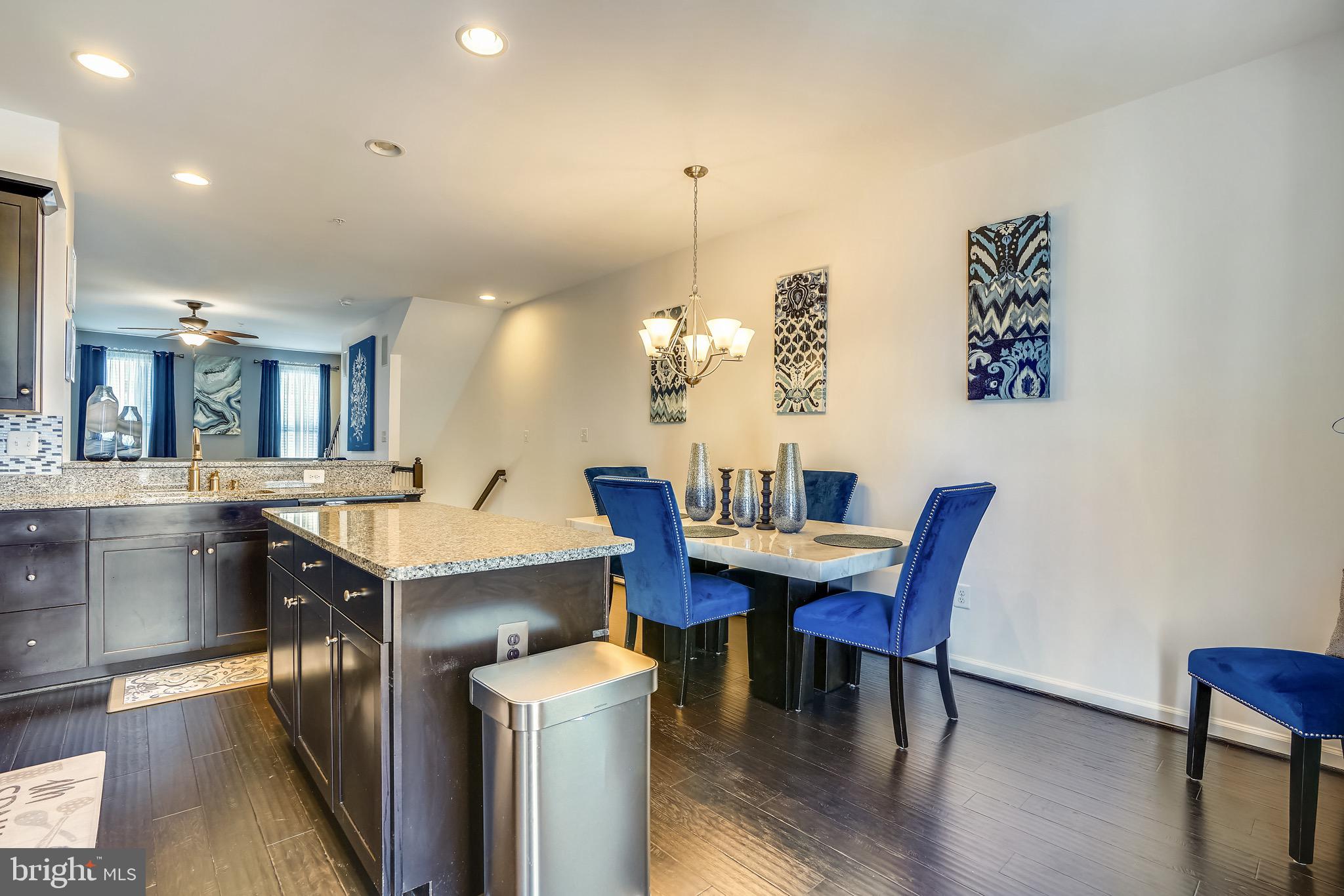 CREEKSIDE VILLAGE AT TANYARD SPRINGS - Residential