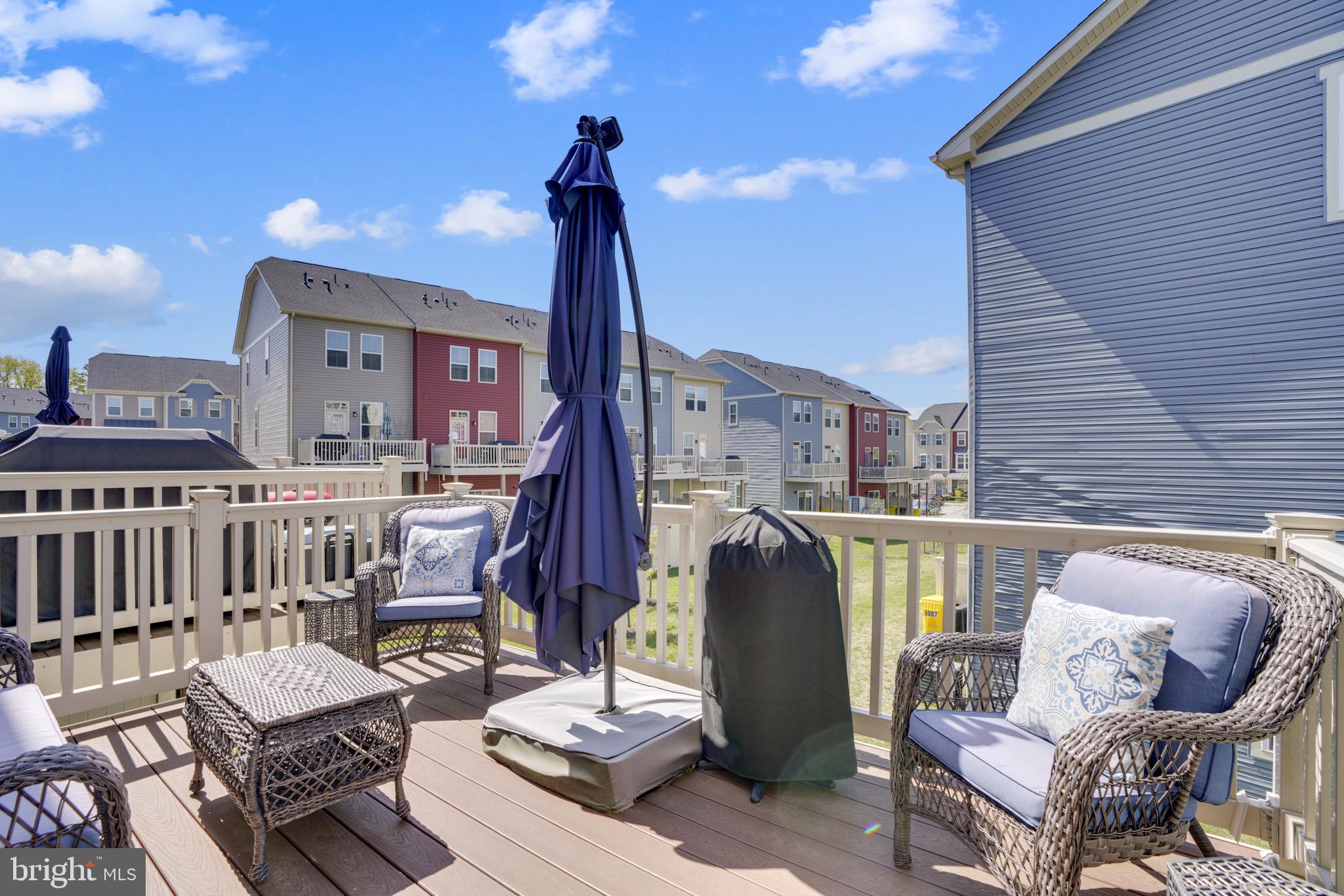 CREEKSIDE VILLAGE AT TANYARD SPRINGS - Residential