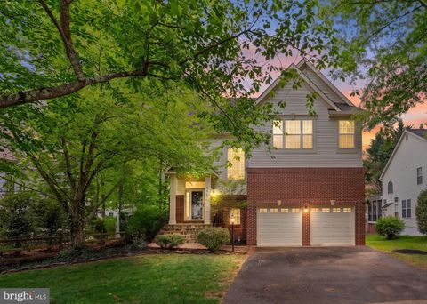 Photo of 47569 Saulty Drive, STERLING, VA 20165 (MLS # VALO2116852)