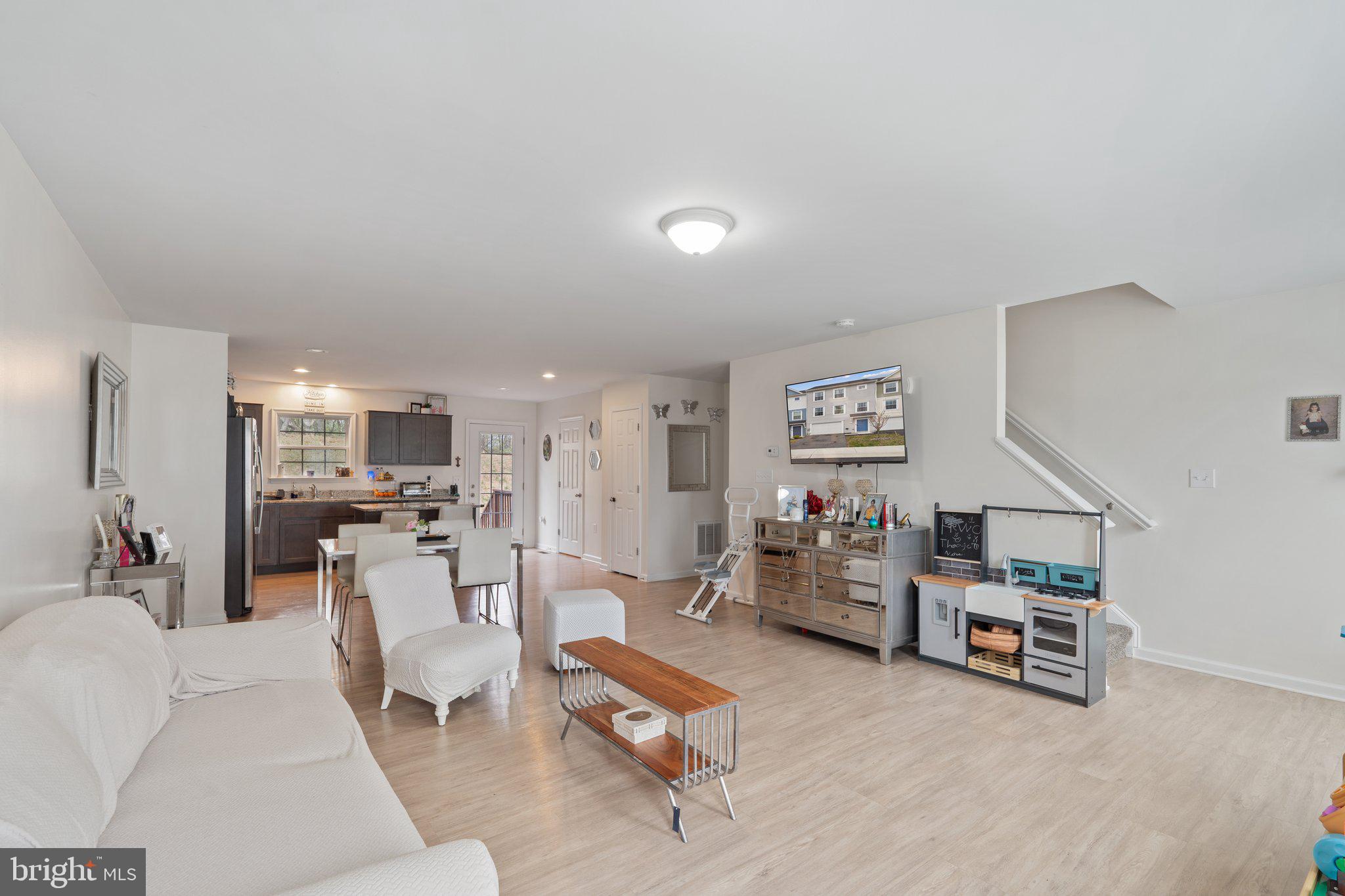 BRIDLE CREEK - Residential