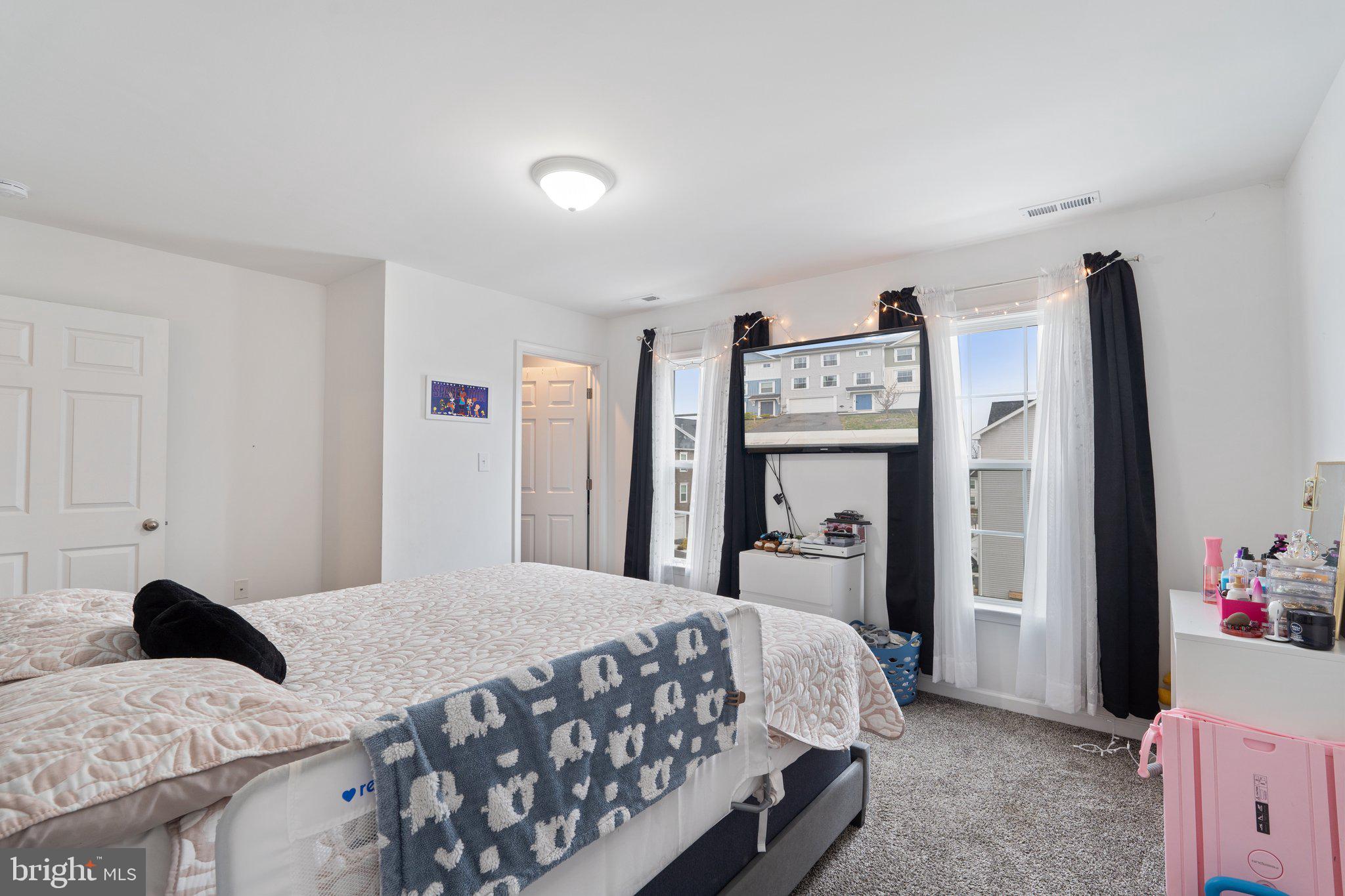 BRIDLE CREEK - Residential