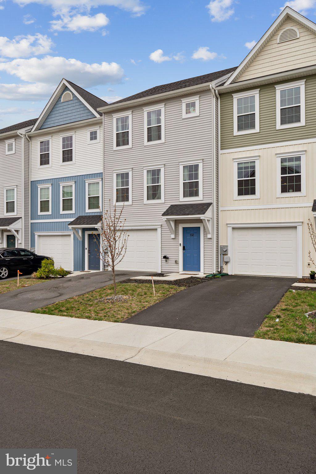 BRIDLE CREEK - Residential